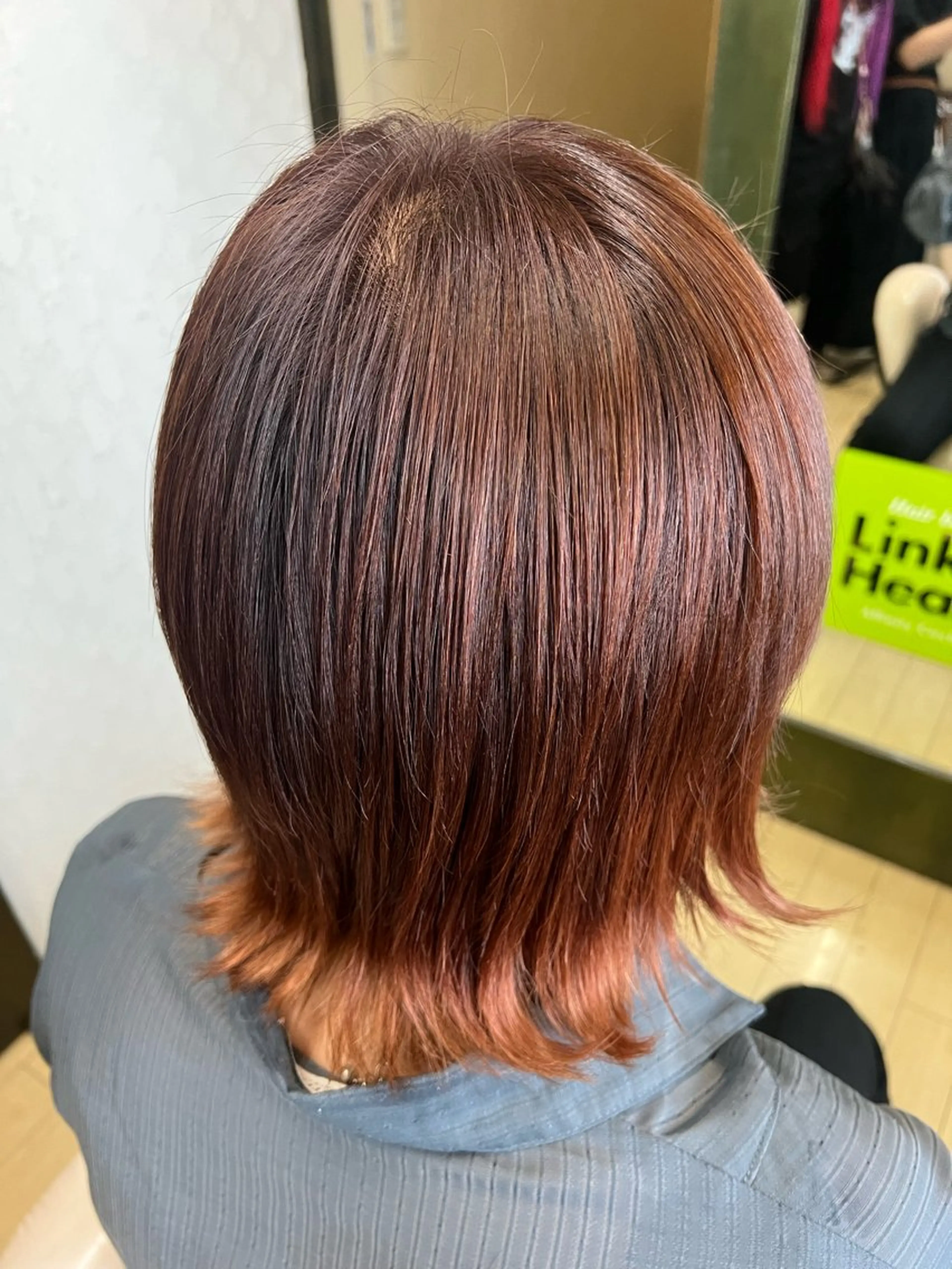 ショート カラー カット ヘアカラー 奥田 勝亮のヘアスタイル