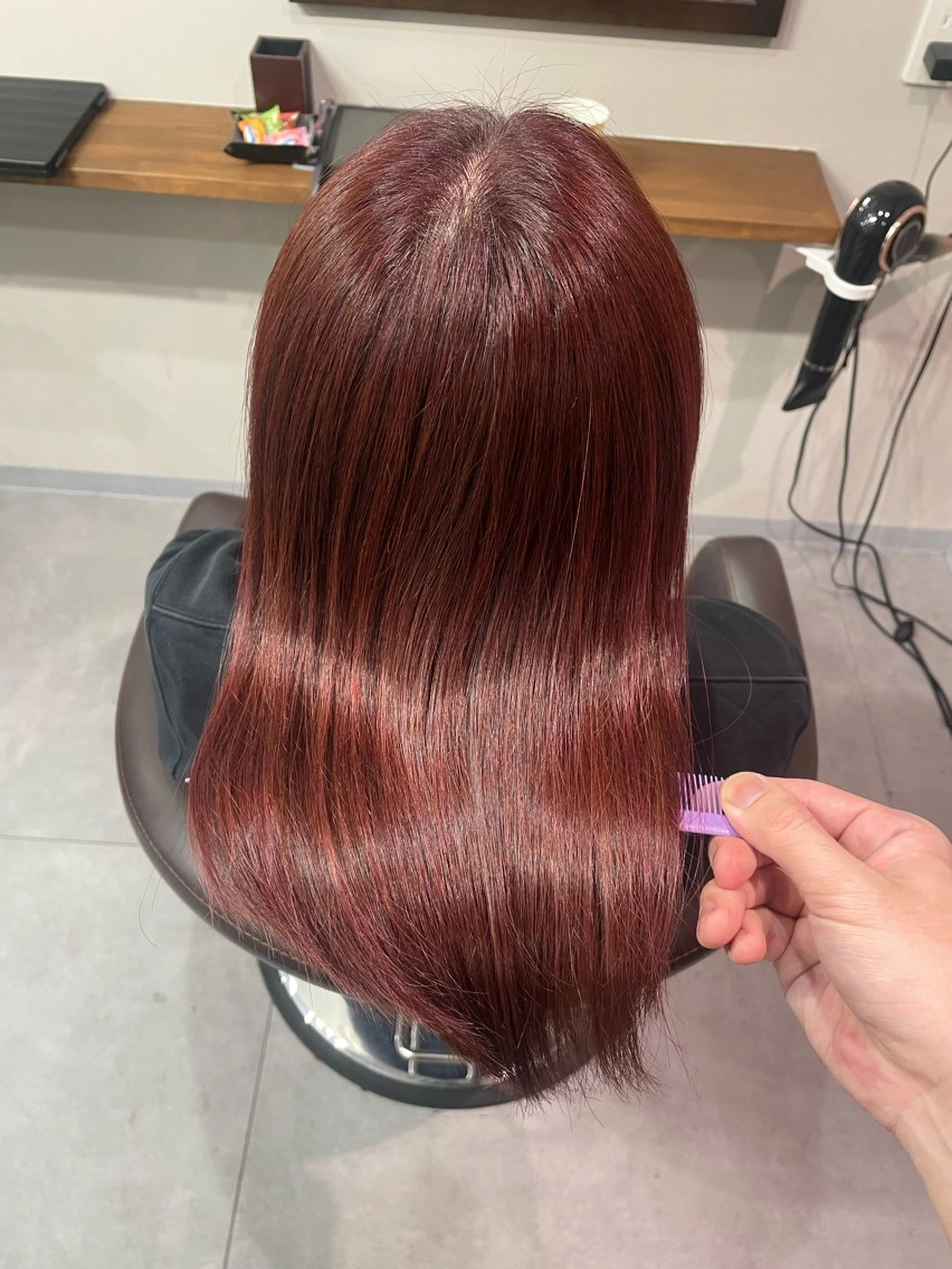 ミディアム カット ヘアカラー トリートメント 飯村 友亮のヘアスタイル