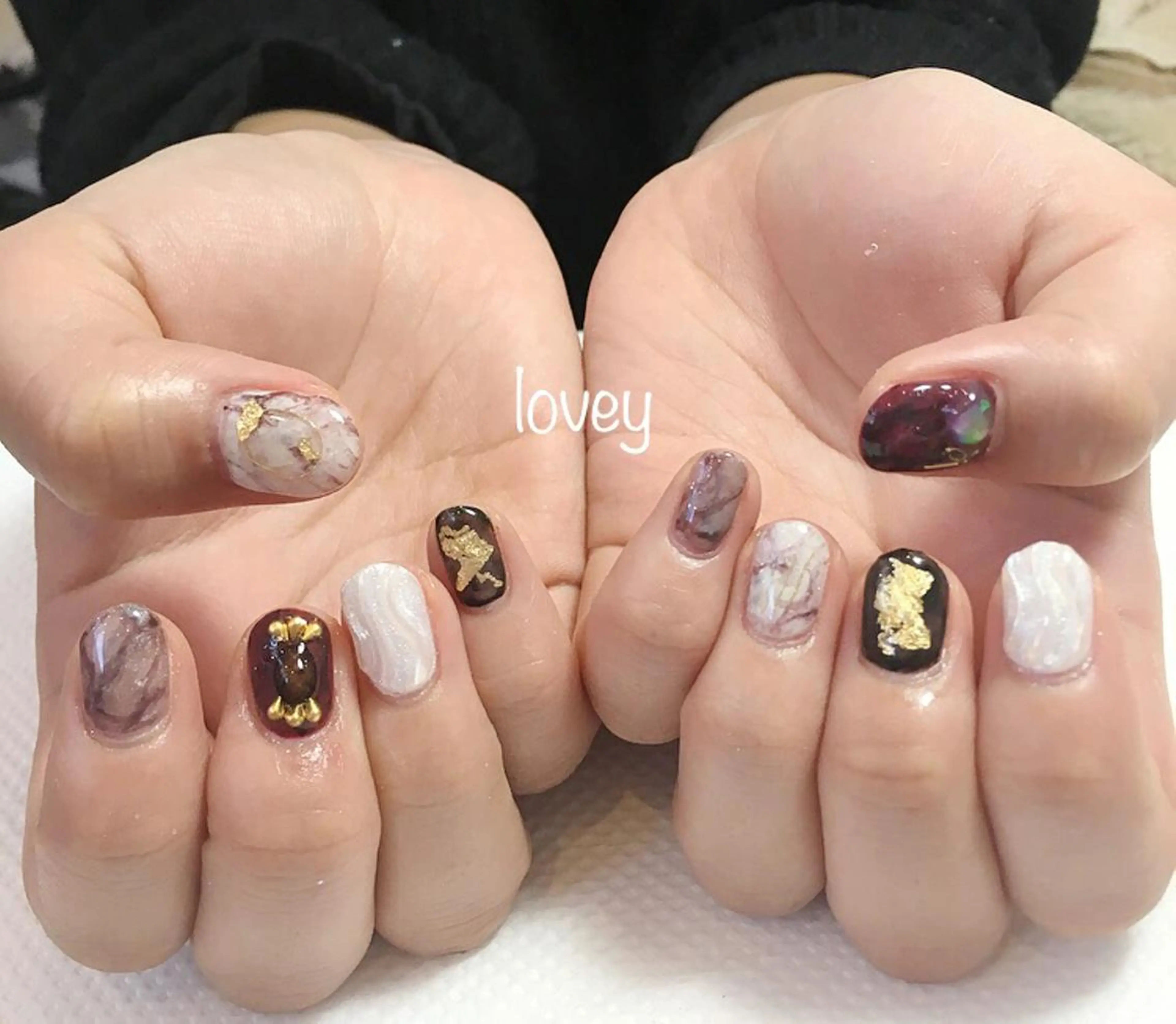 ネイル プライベートサロン loveyのネイルデザイン
