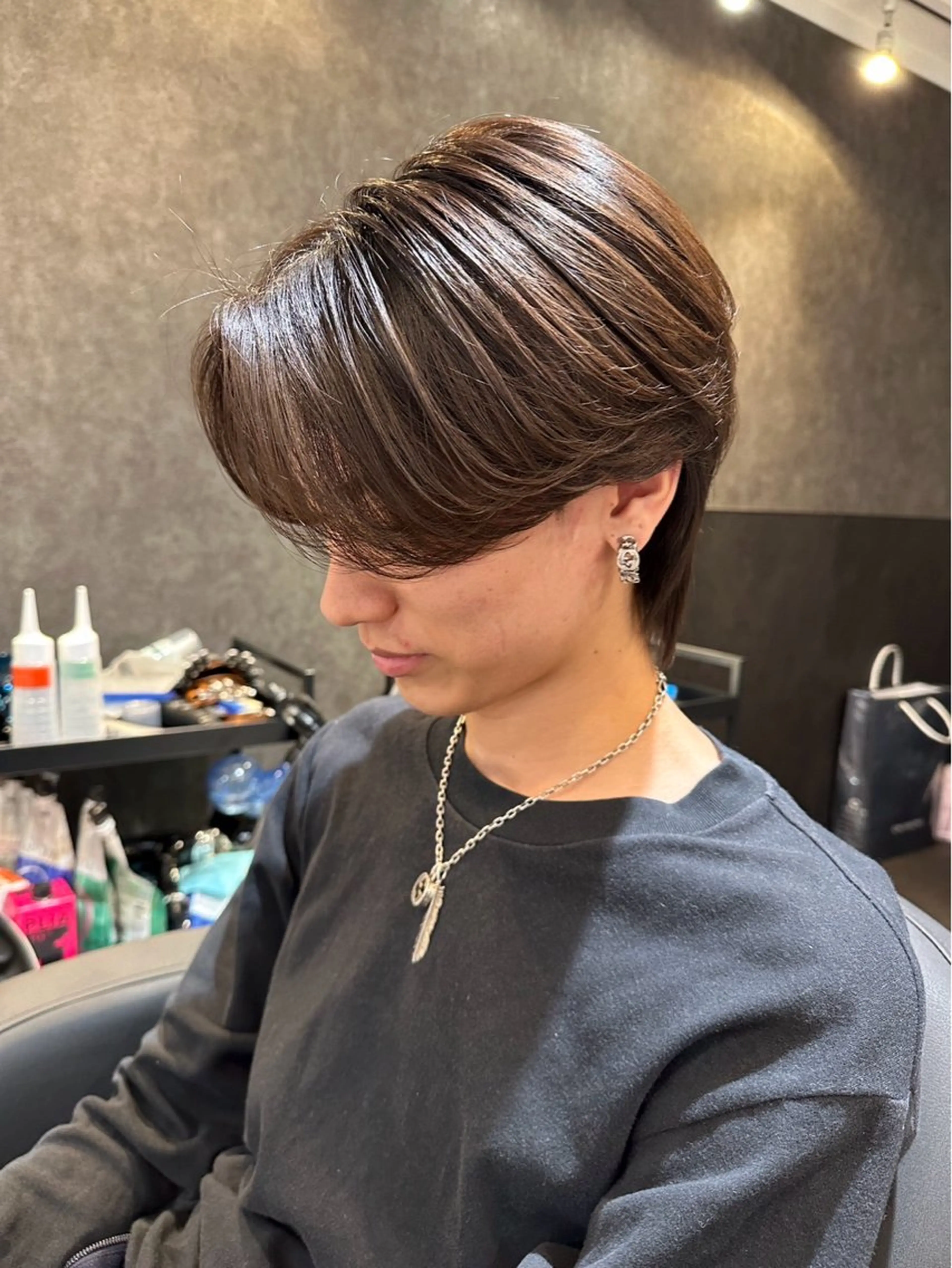 メンズセンターパートスタイルカット＋曲がる縮毛矯正の写真