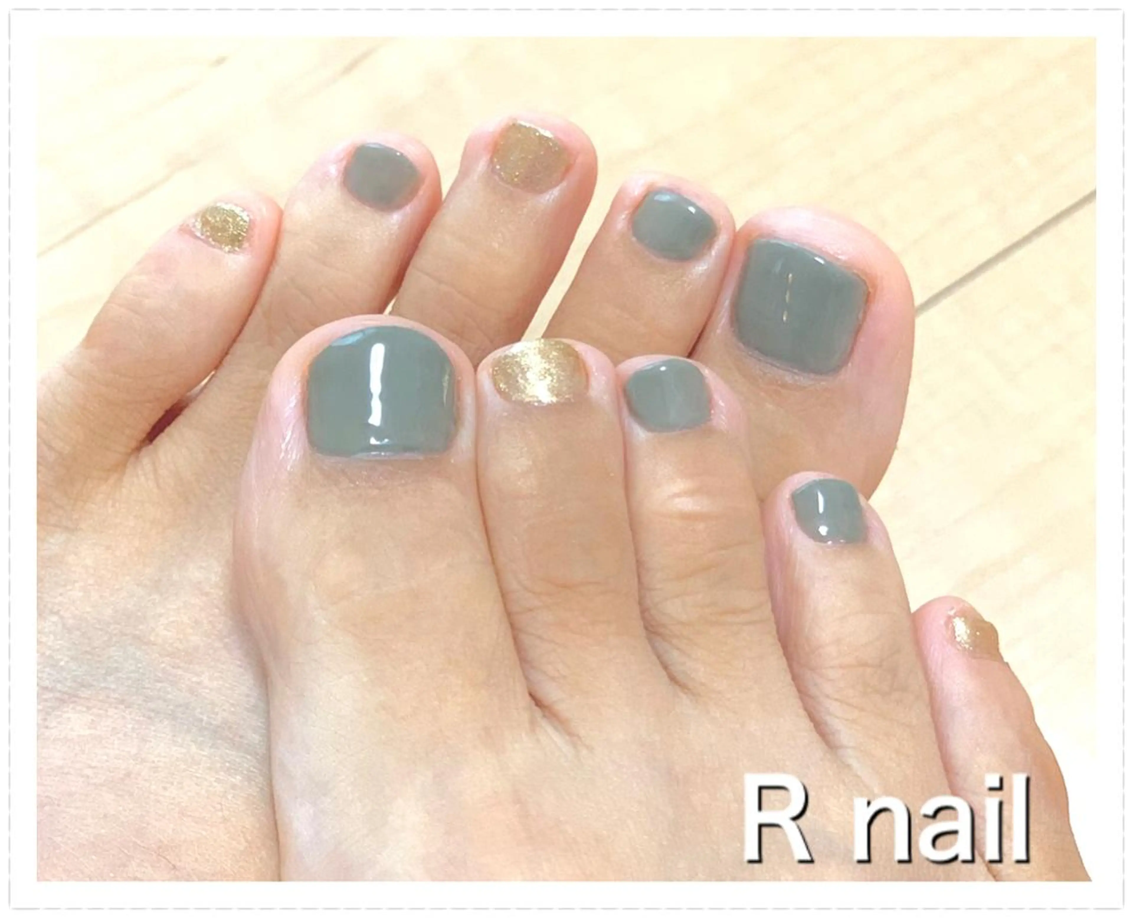 ネイル SUN&MOON REOのネイルデザイン