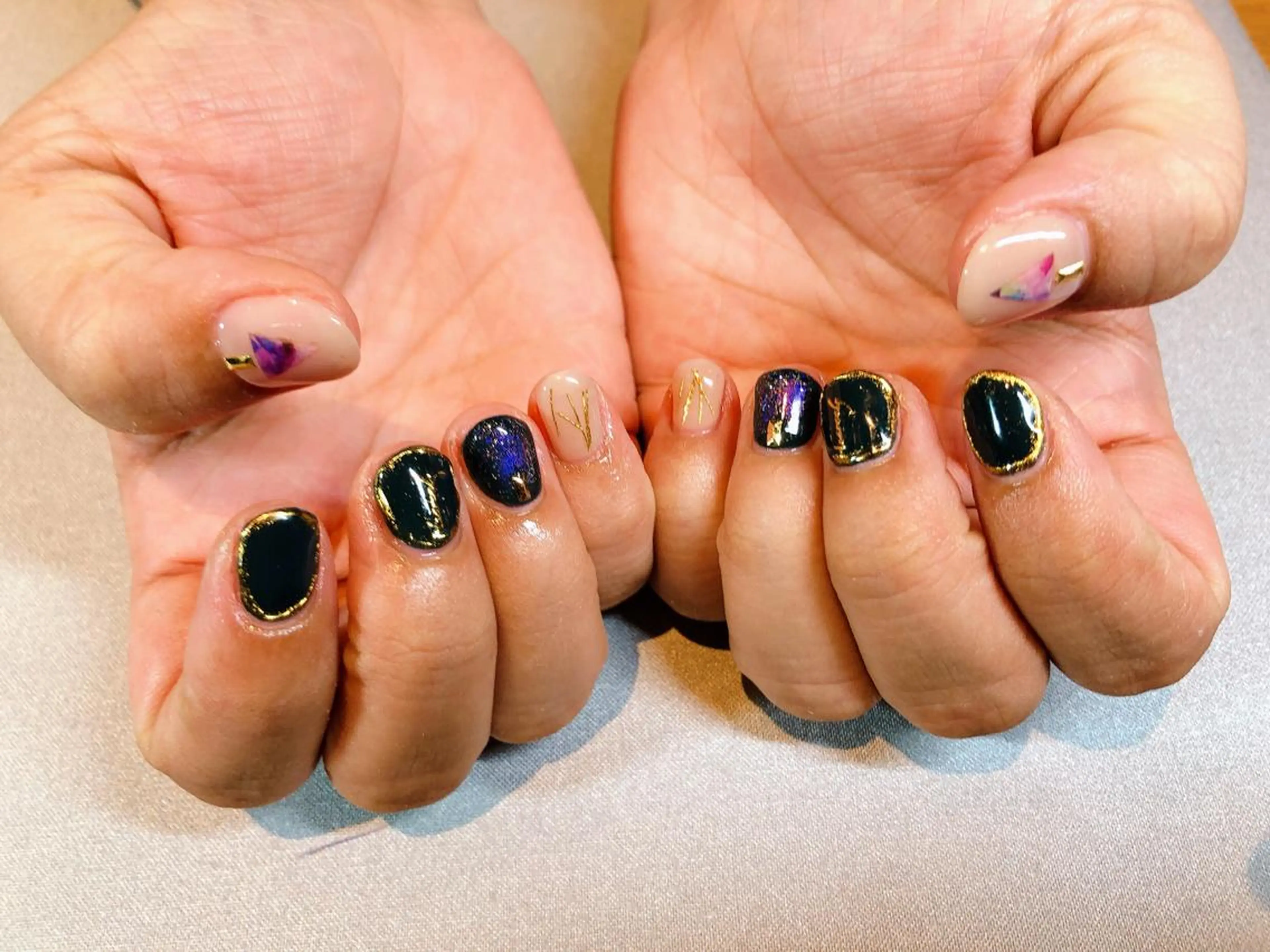 ネイル iiloo aromaworksのネイルデザイン