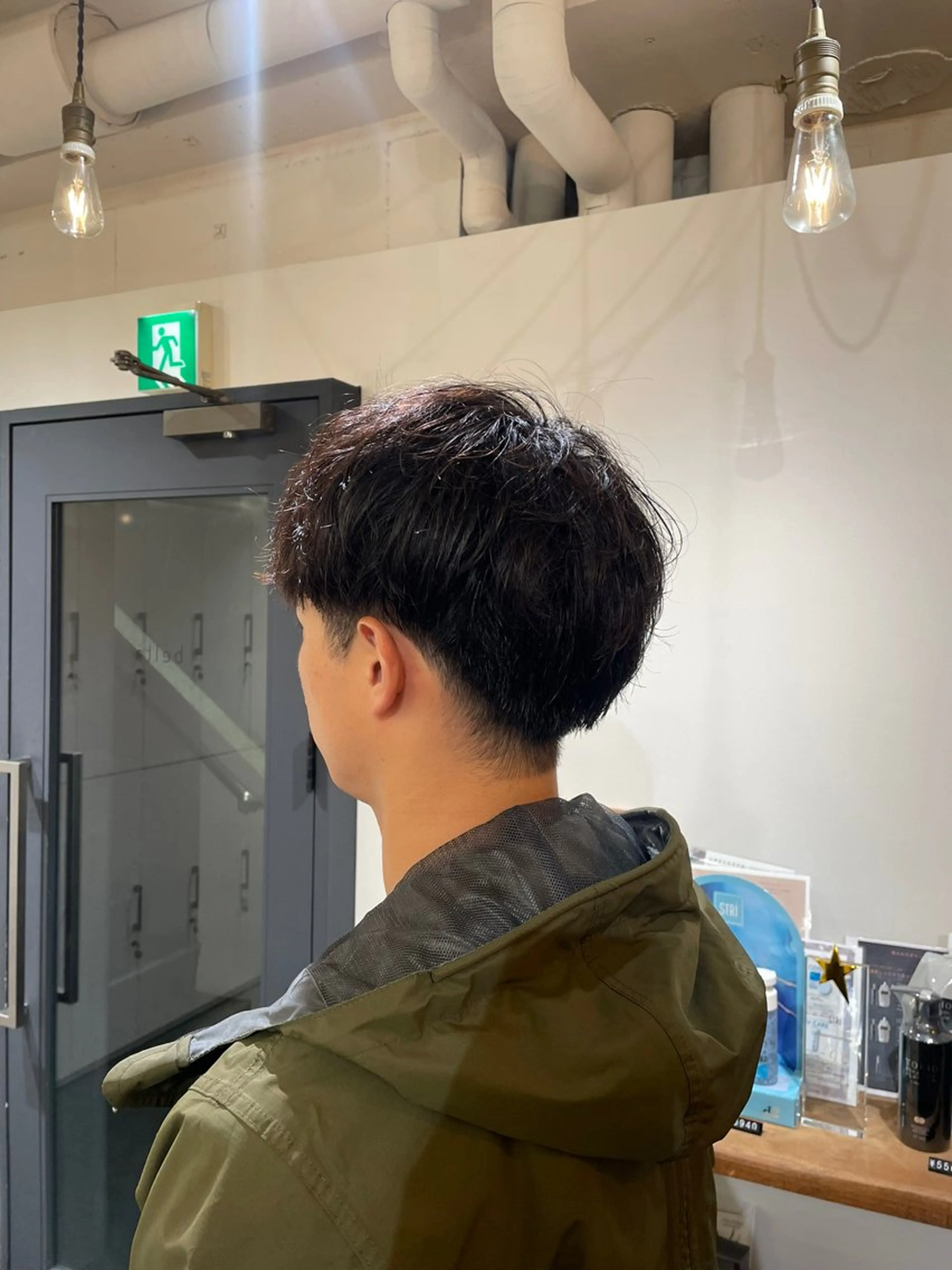 メンズ 安達 萌花のヘアスタイル