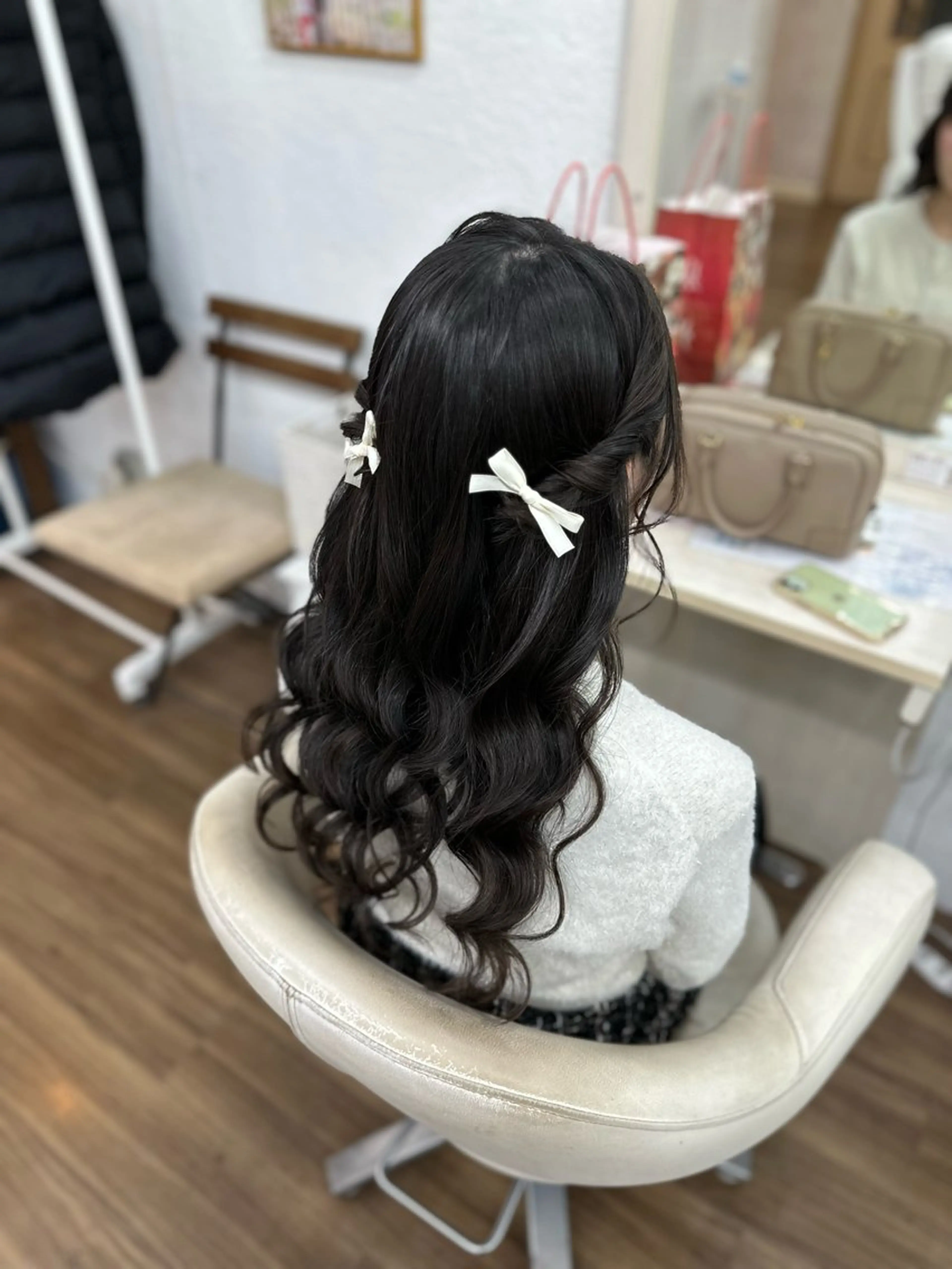 ロング ヘアセット GLOSS 心斎橋 山上のヘアスタイル