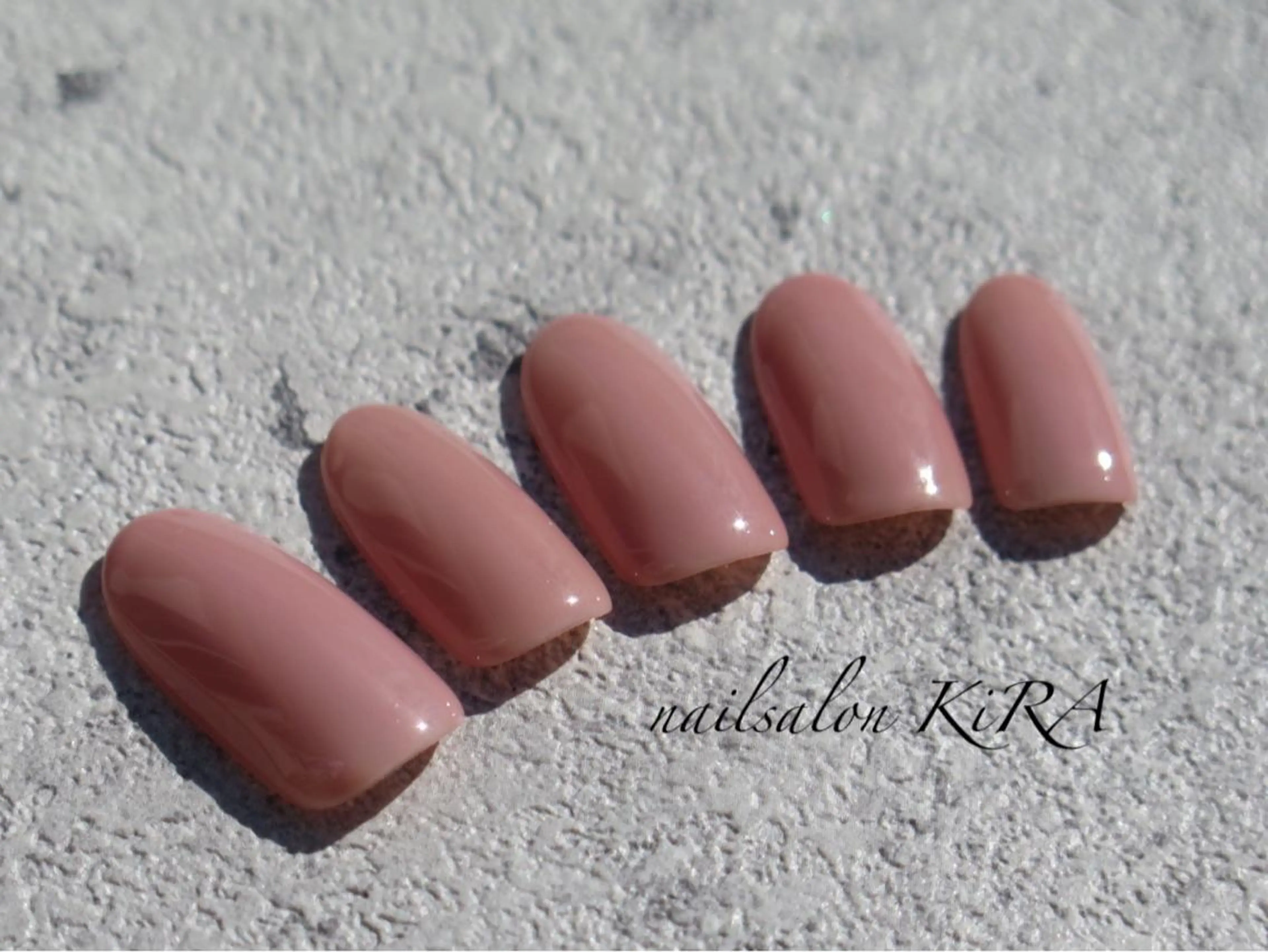 ネイル オフィスネイル ワンカラーネイル シンプルネイル K. NANAのネイルデザイン