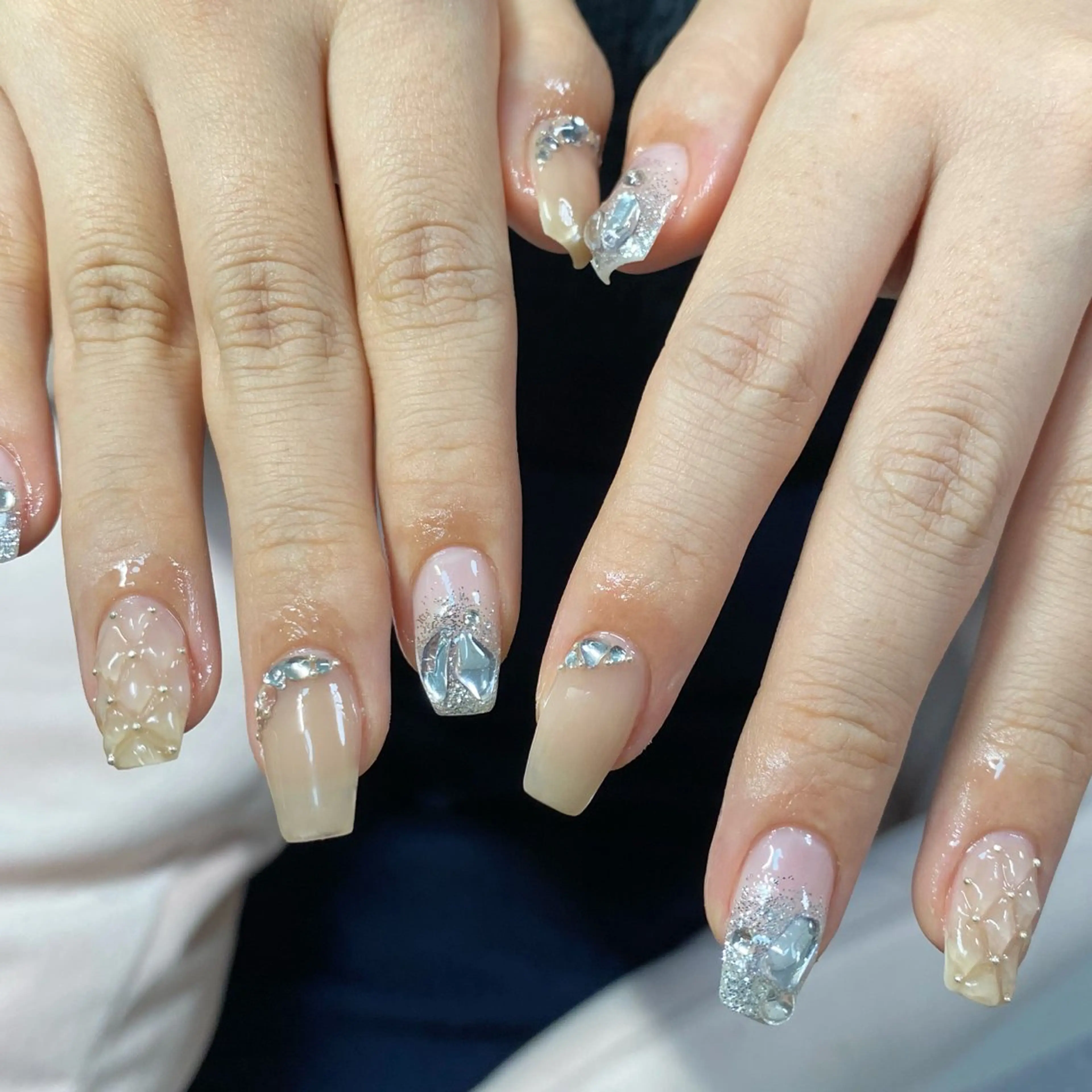ネイル I pinknail 韓国風·持ち込み専門のネイルデザイン