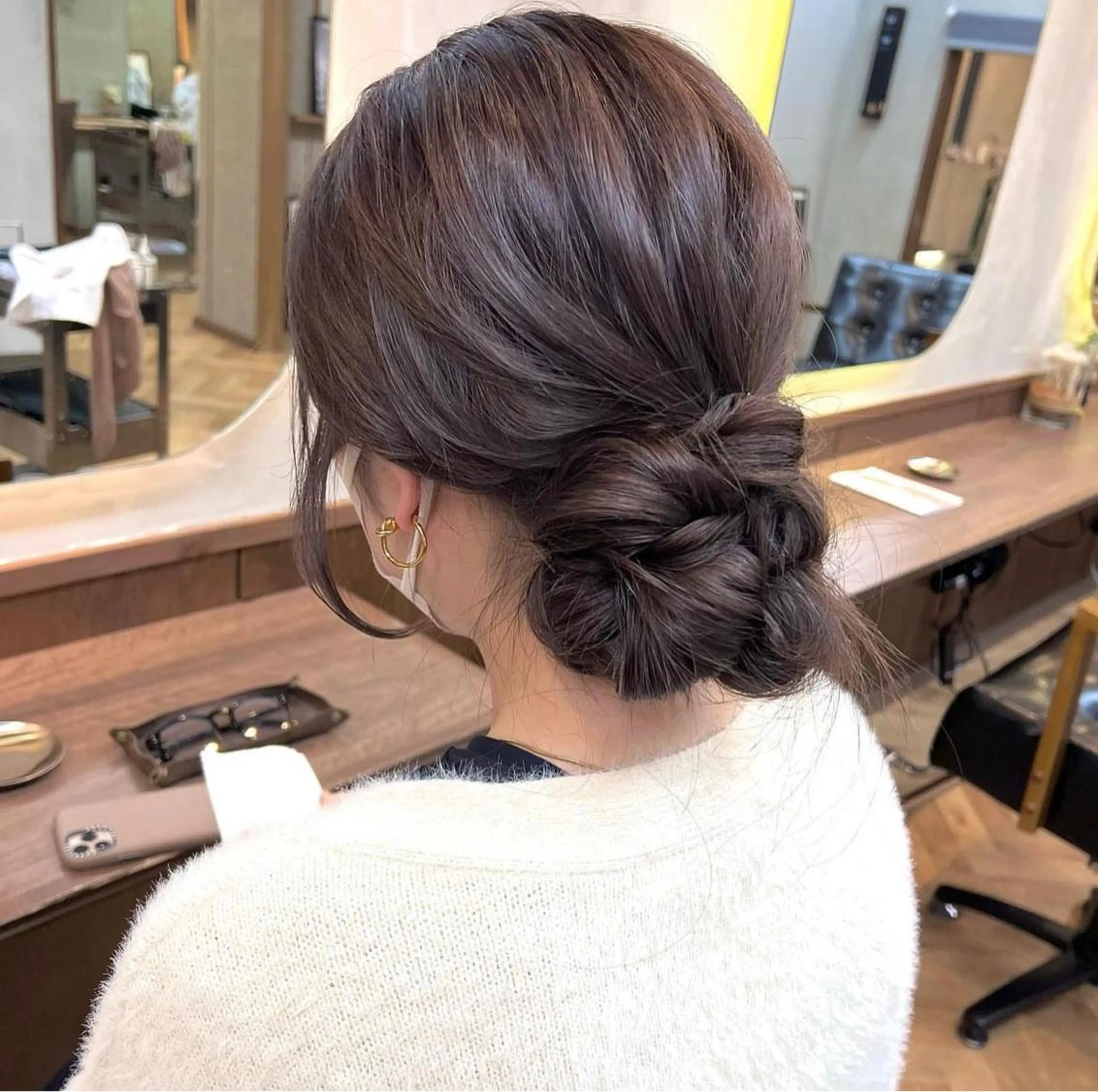 セミロング カラー パーマ ヘアアレンジ メンズ キッズ ネイル マツエク・マツパ アイブロウ ブラウン カット ヘアカラー トリートメント 前川 朋香のヘアスタイル