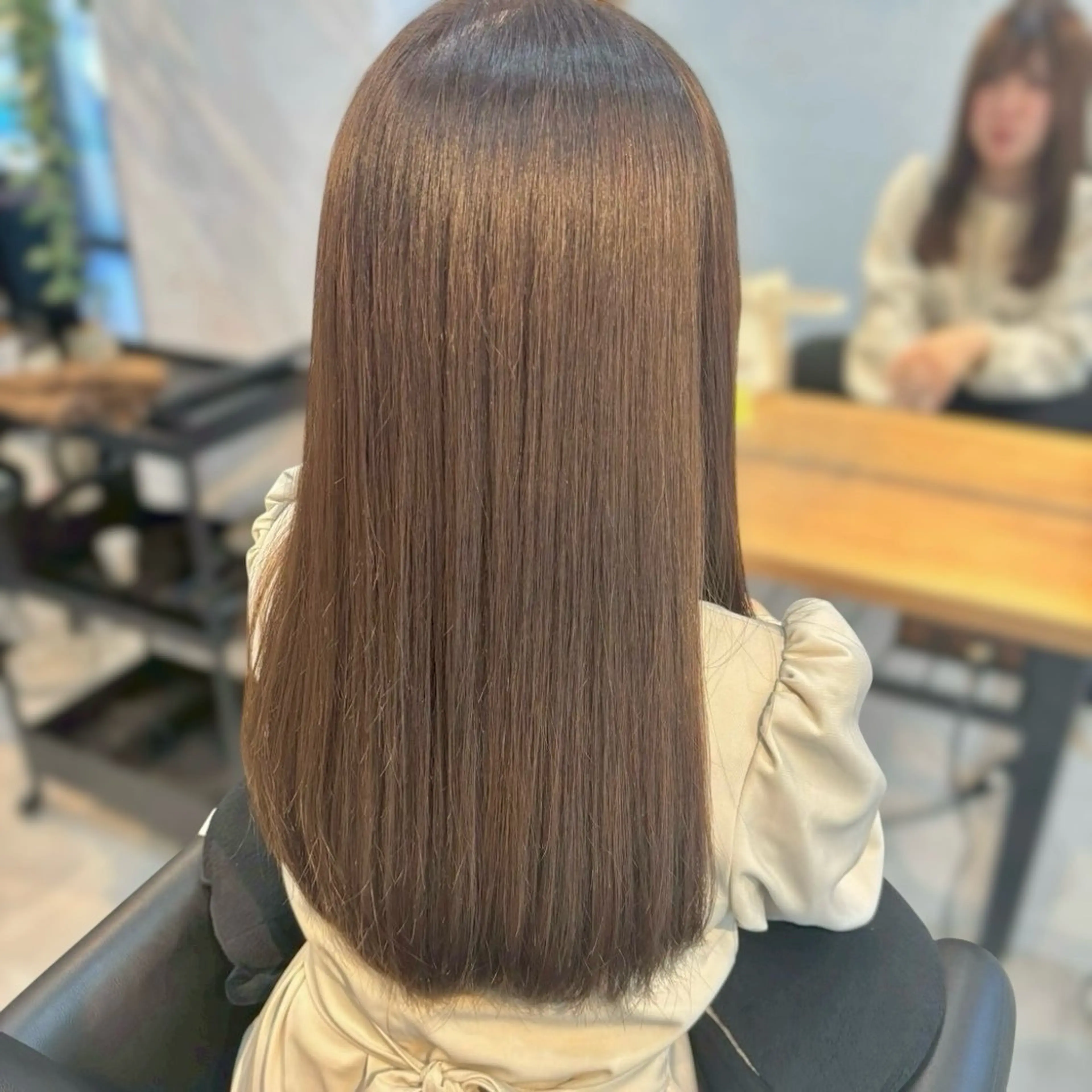 ロング カラー ベージュカラー 透明感カラー カット ヘアカラー トリートメント ヘッドスパ 透明感カラー/艶髪 🌷ちばなお🌷のヘアスタイル