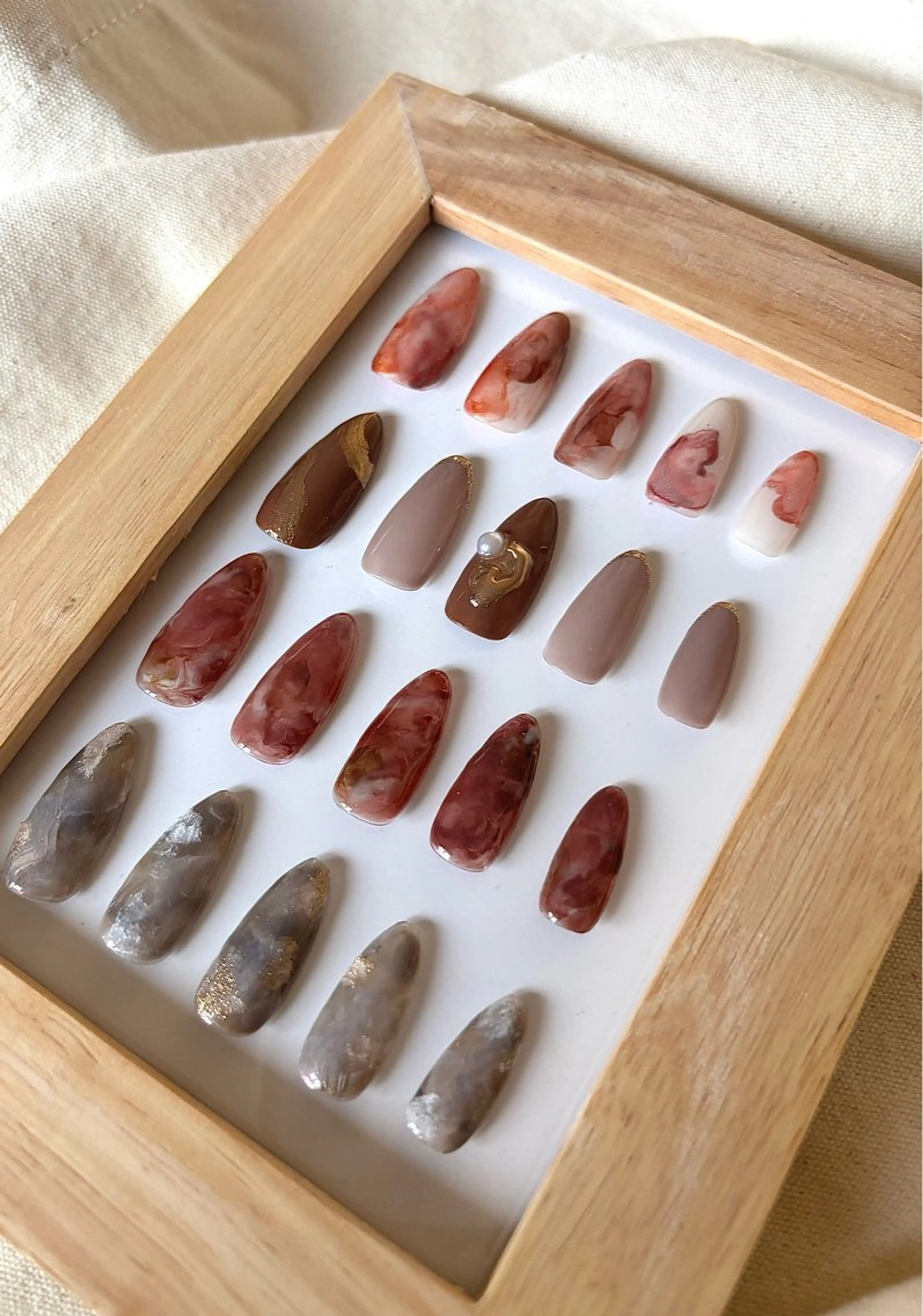 ネイル ハンドネイル 茂野 恵のネイルデザイン