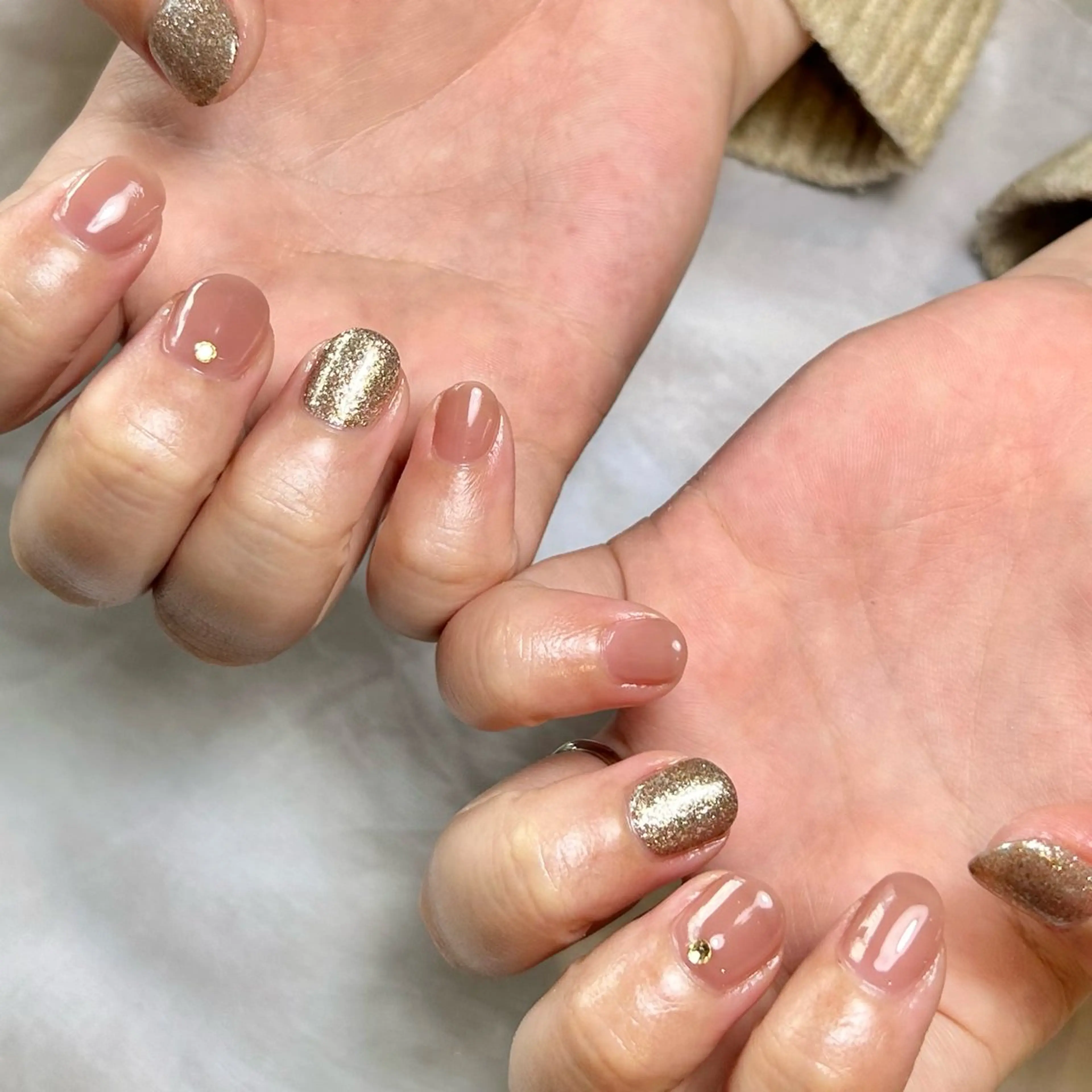 ネイル ワンカラーネイル ストーンネイル ハンドネイル Reflection marikoのネイルデザイン