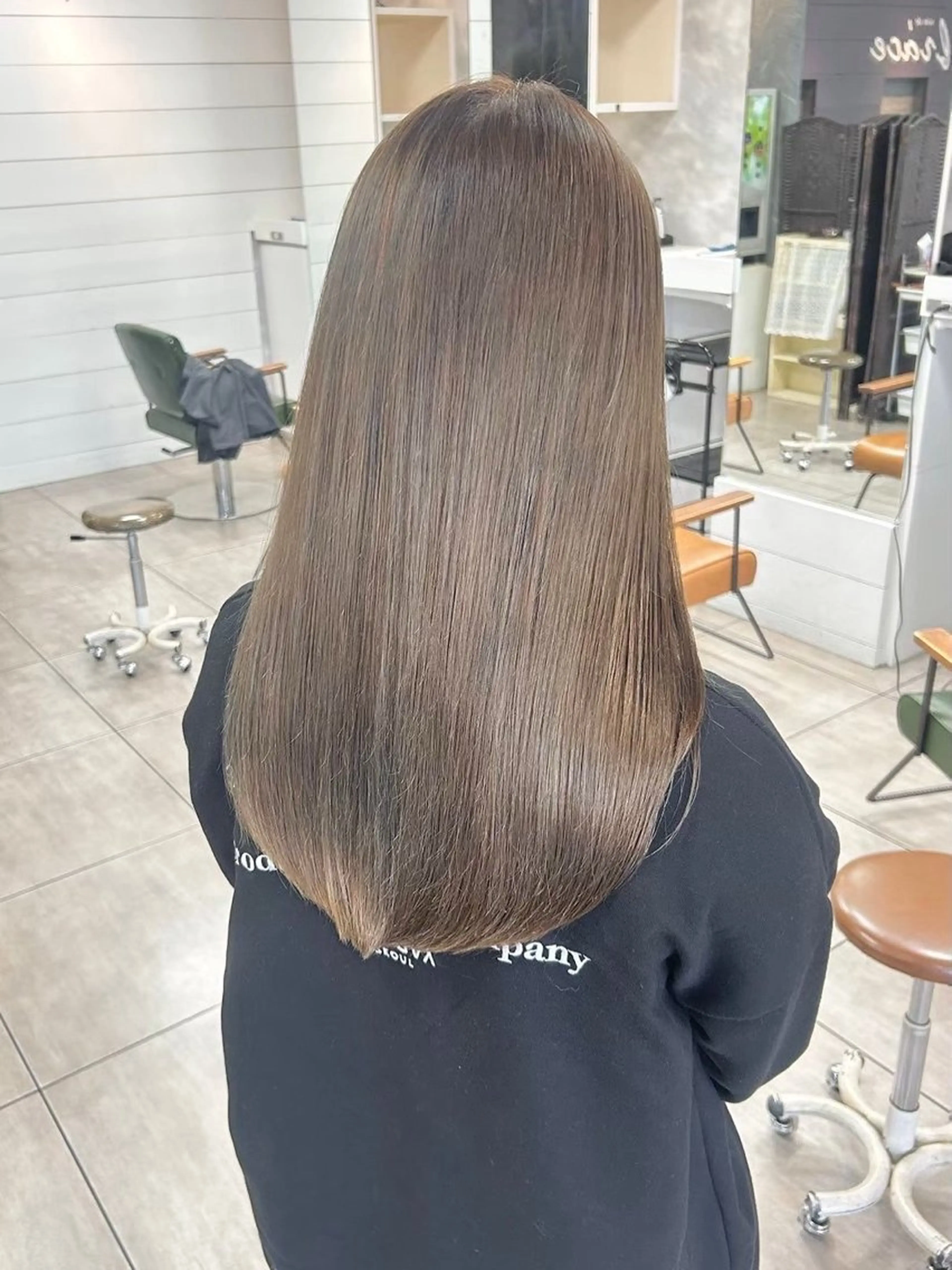 セミロング ヘアカラー トリートメント brace 小笹花純のヘアスタイル