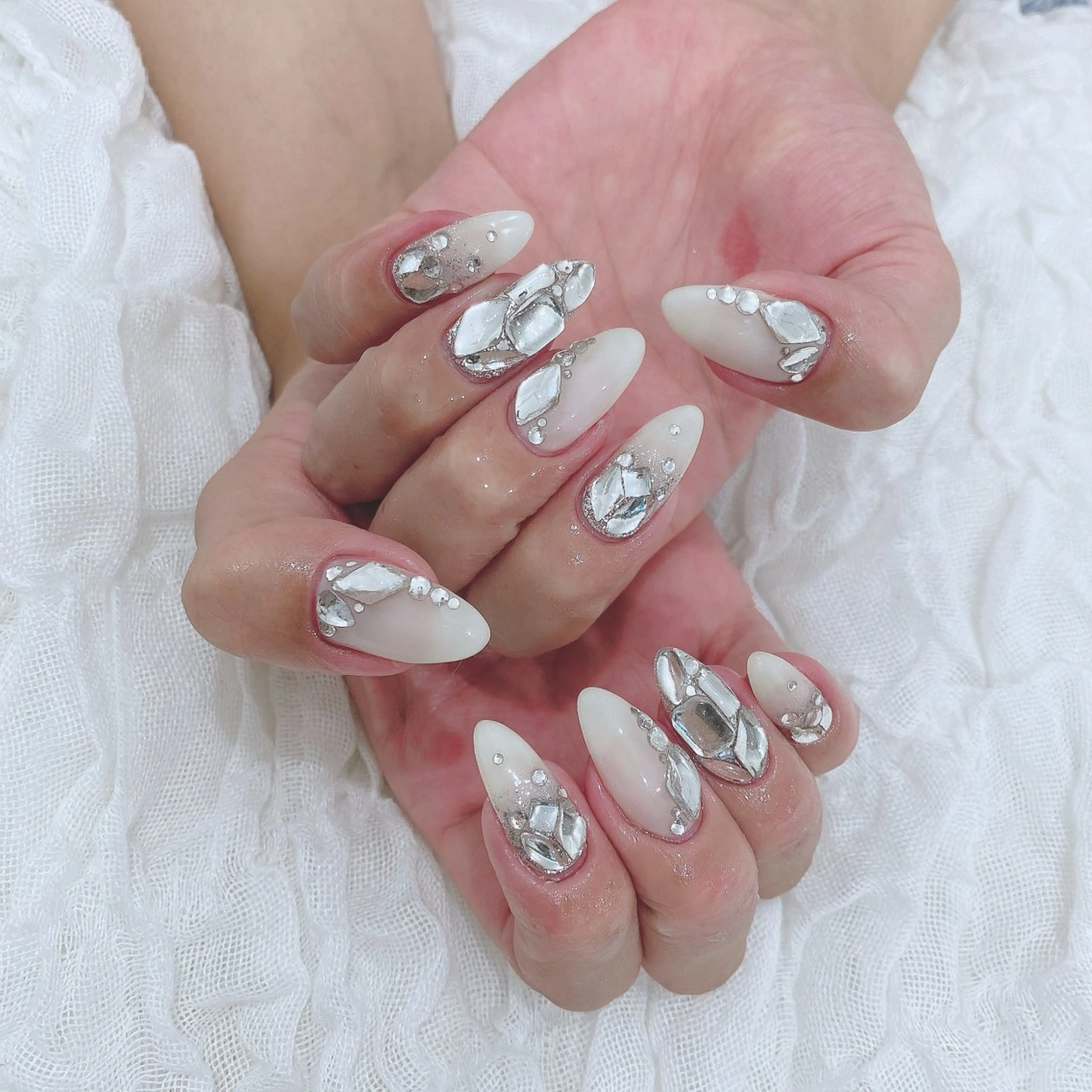 ネイル ハンドネイル SOL NAILのネイルデザイン