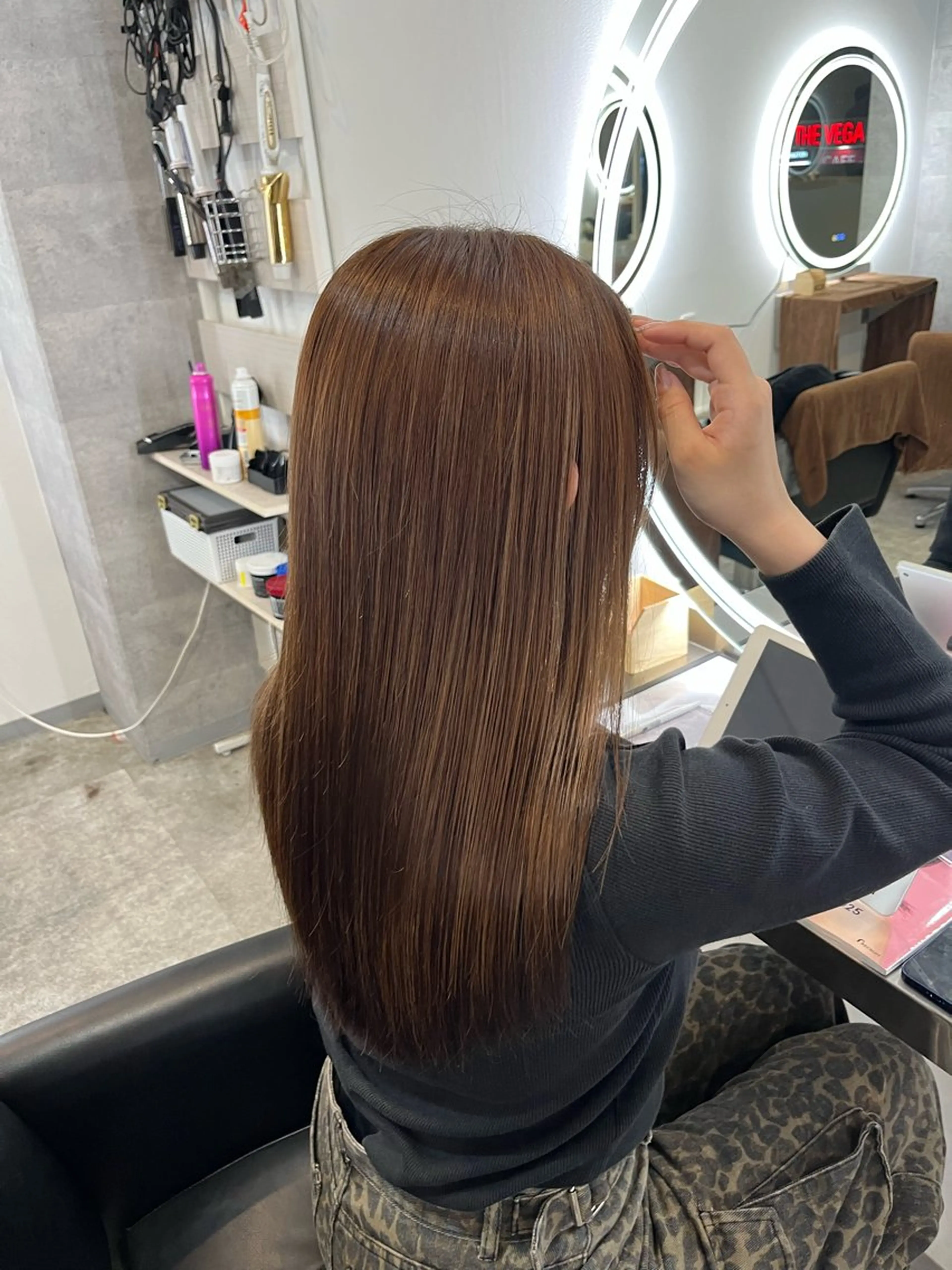 ロング カラー トリートメント カット ヘアカラー トリートメント 💎夏葵 ハイライト /デザイン指名No1のヘアスタイル