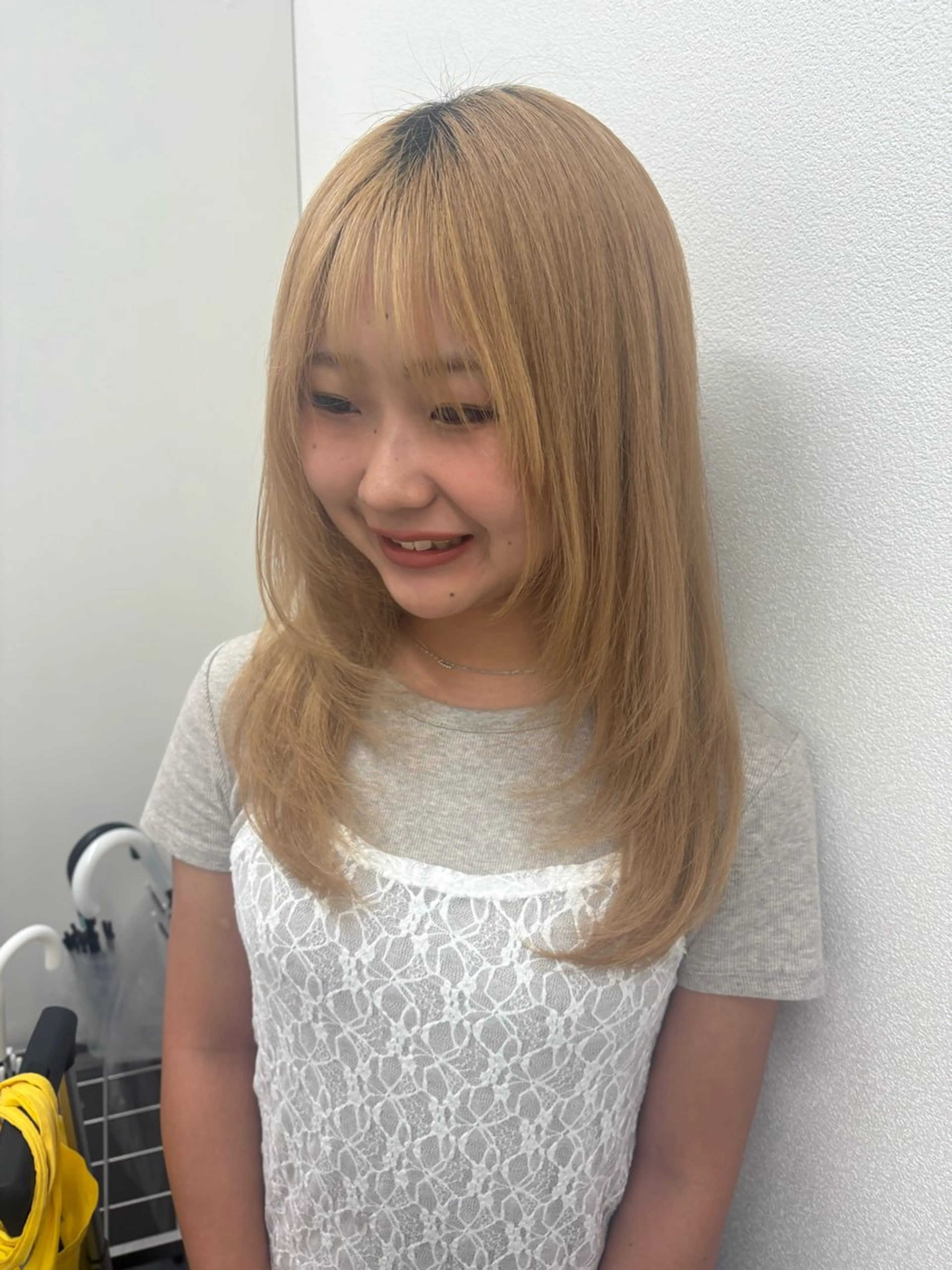 カラー ハイトーン/透明感 艶カラー/SAKI‎のヘアスタイル