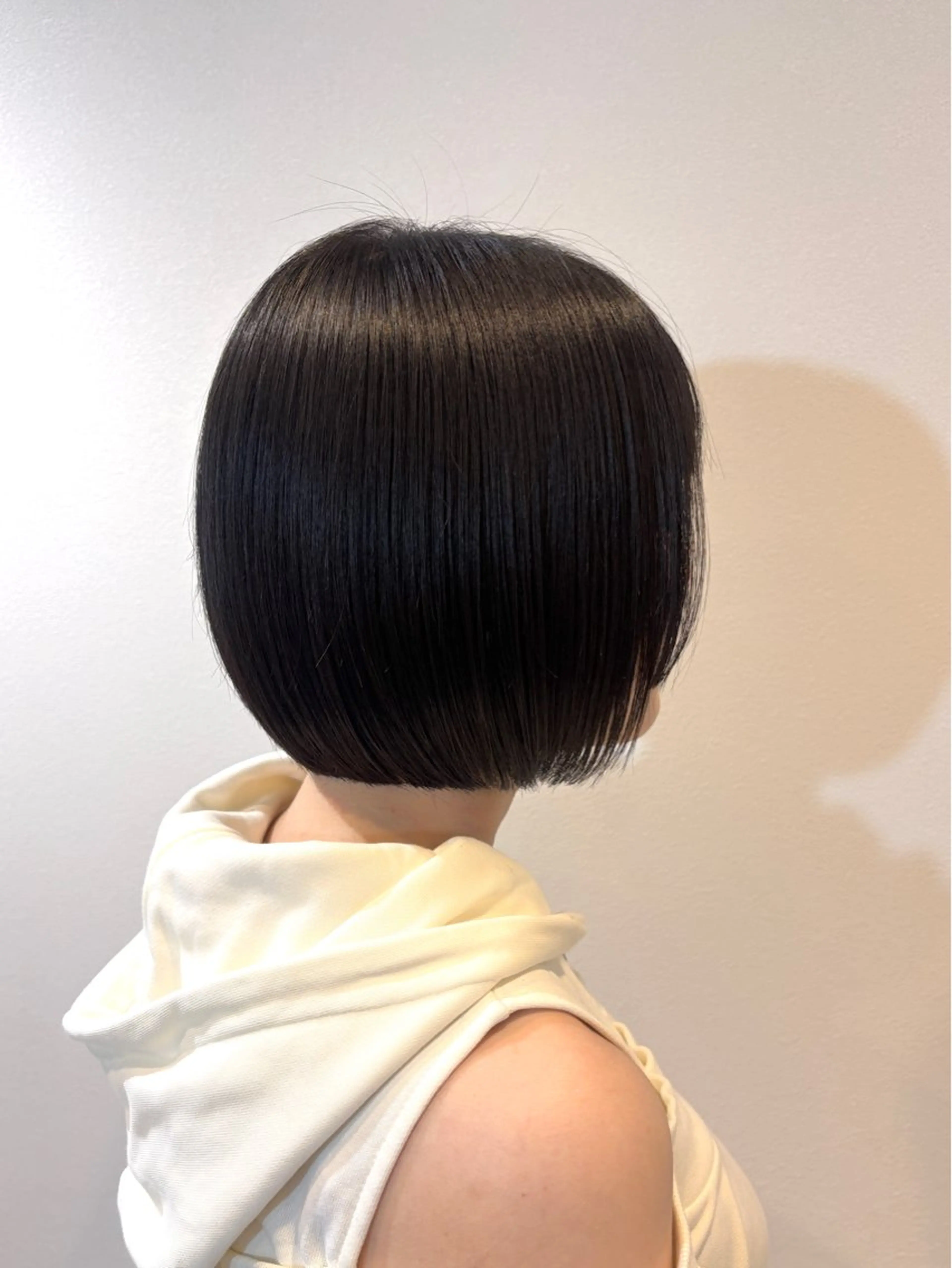 ショート ボブ カット トリートメント ショート/レイヤー/ ボブ/安本和史のヘアスタイル