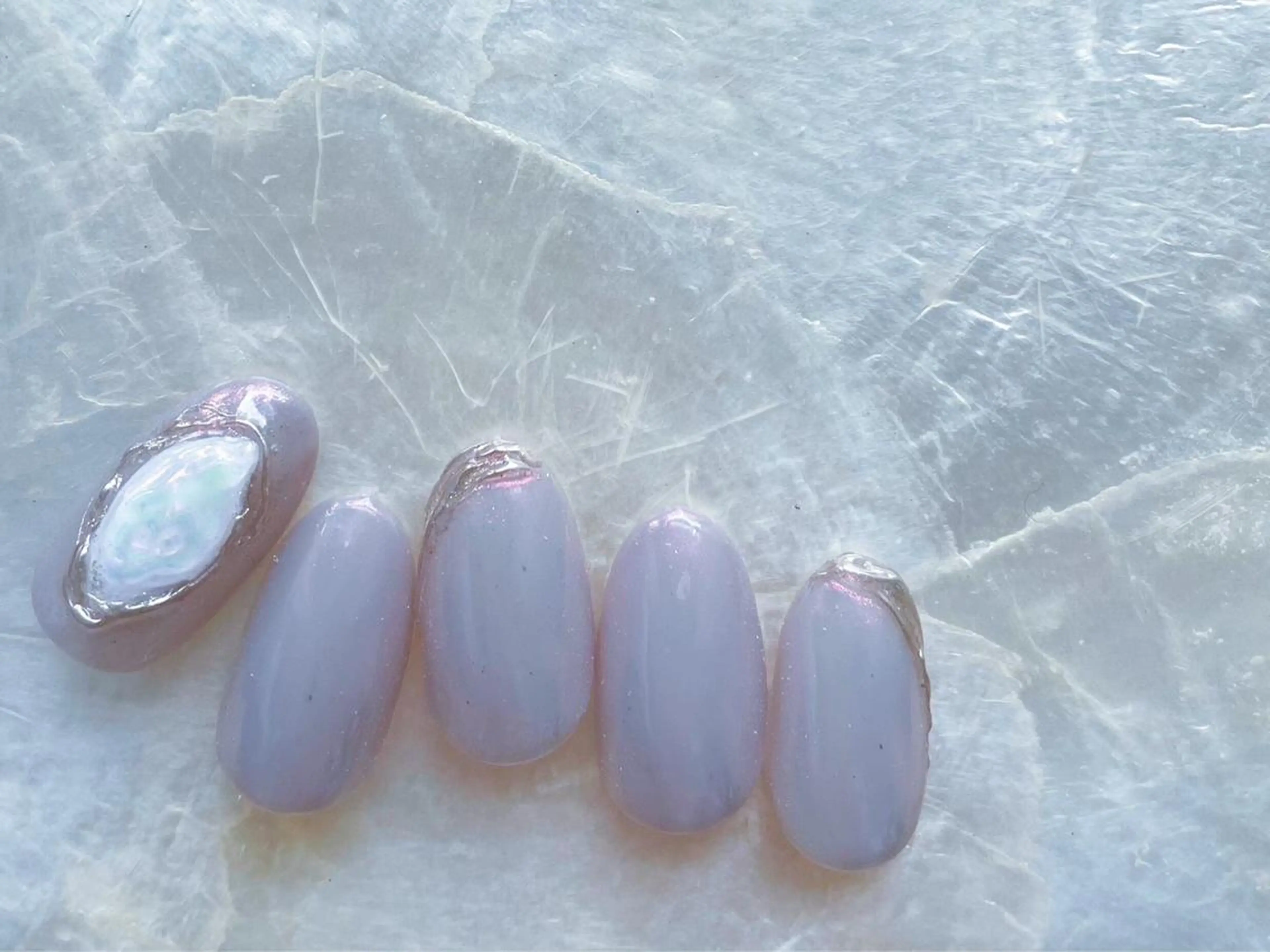 ネイル オーロラネイル フラワーネイル フットネイル フレンチネイル ジェルネイル mogunail &blowのネイルデザイン