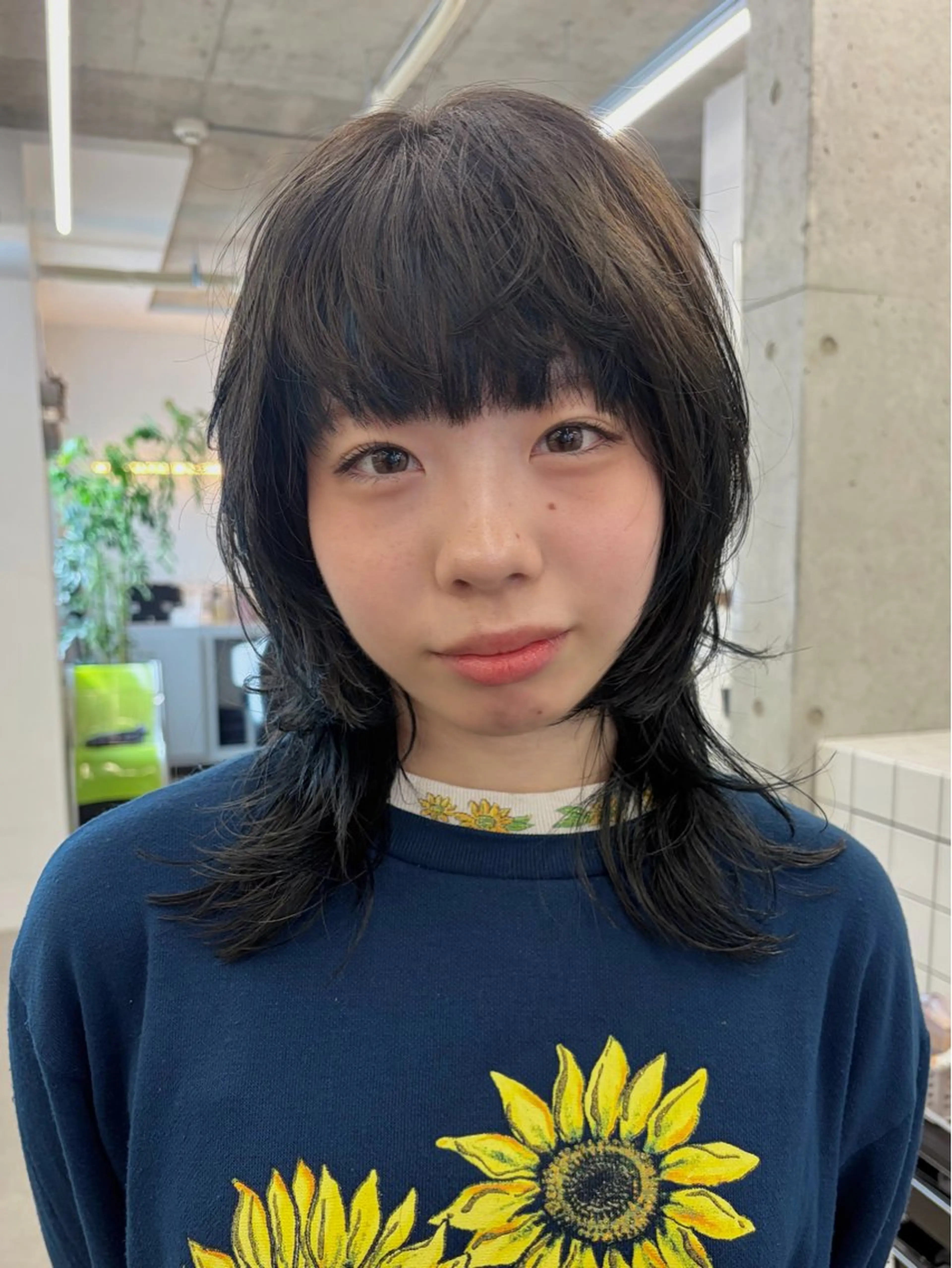 ミディアム ミディアムレイヤー くびれヘア 韓国風ヘア レイヤーカット カット ヘアカラー トリートメント cana カナ/レイヤーカットのヘアスタイル