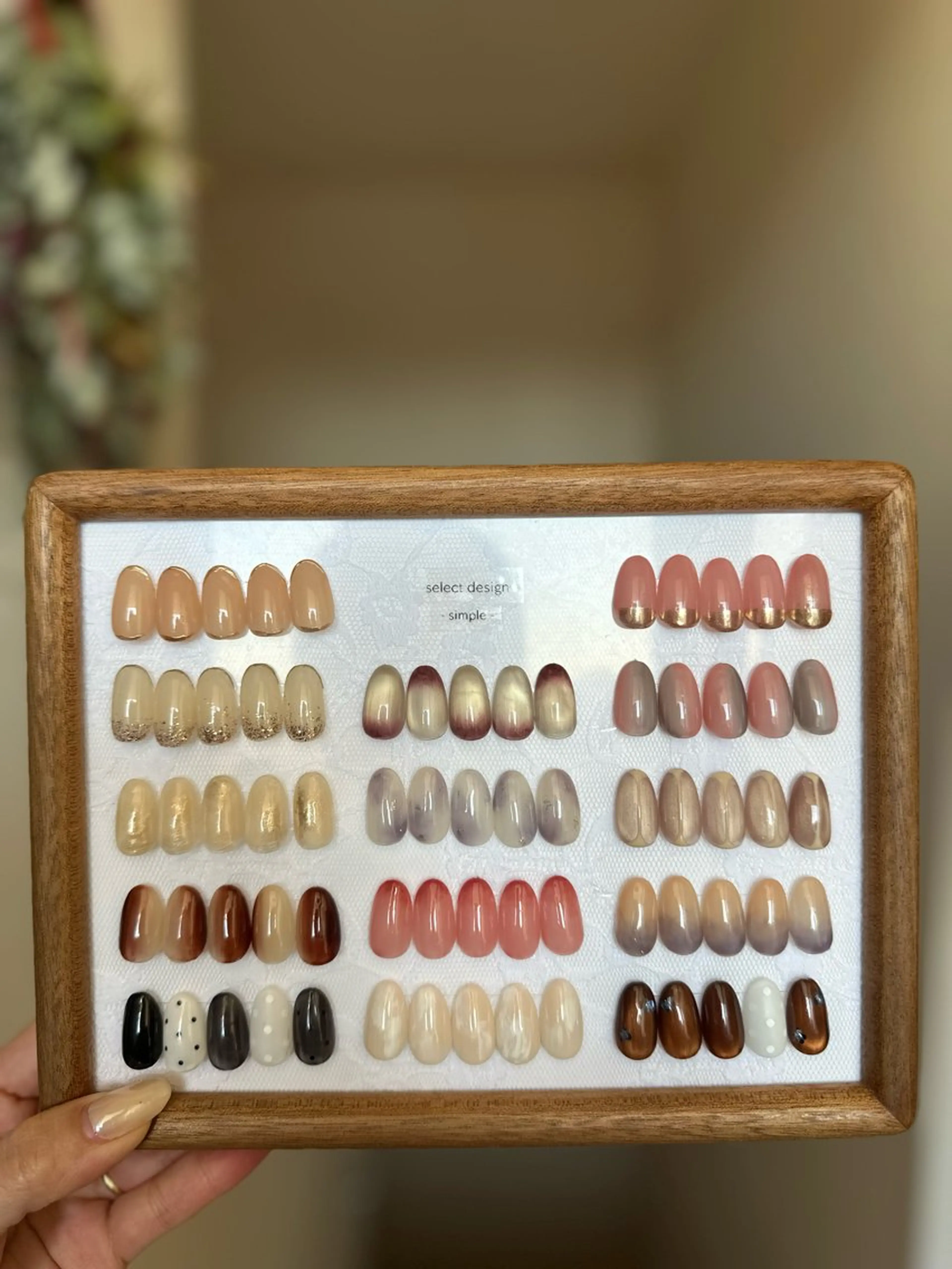 ◾️定額デザインコース◾️指定デザインから選択 | 技術向上のためネイルモデル募集🪻の写真