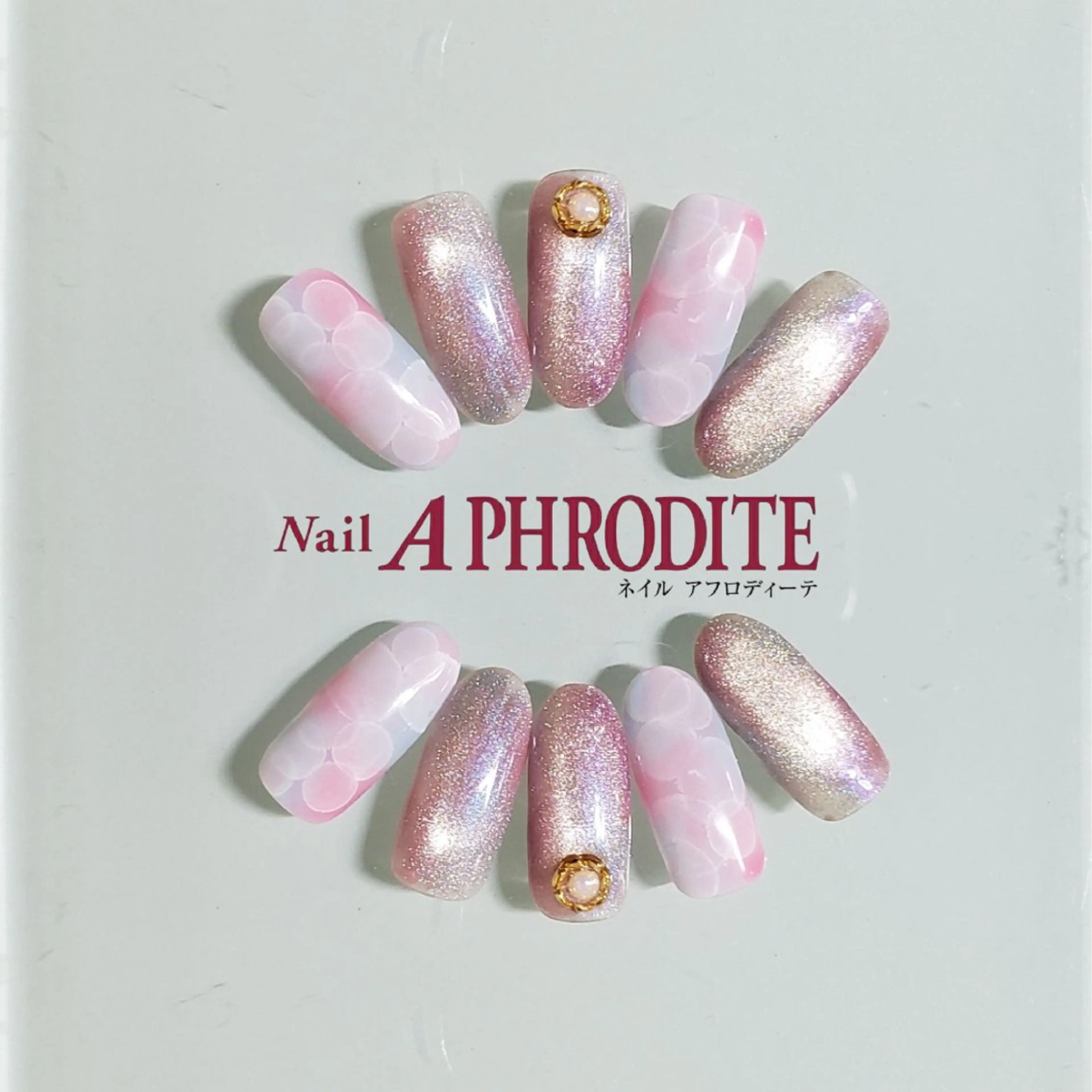 ネイル ジェルネイル ニュアンスネイル スカルプネイル ソフトジェル ネイルチップ ハンドネイル Nail  Aphroditeのネイルデザイン