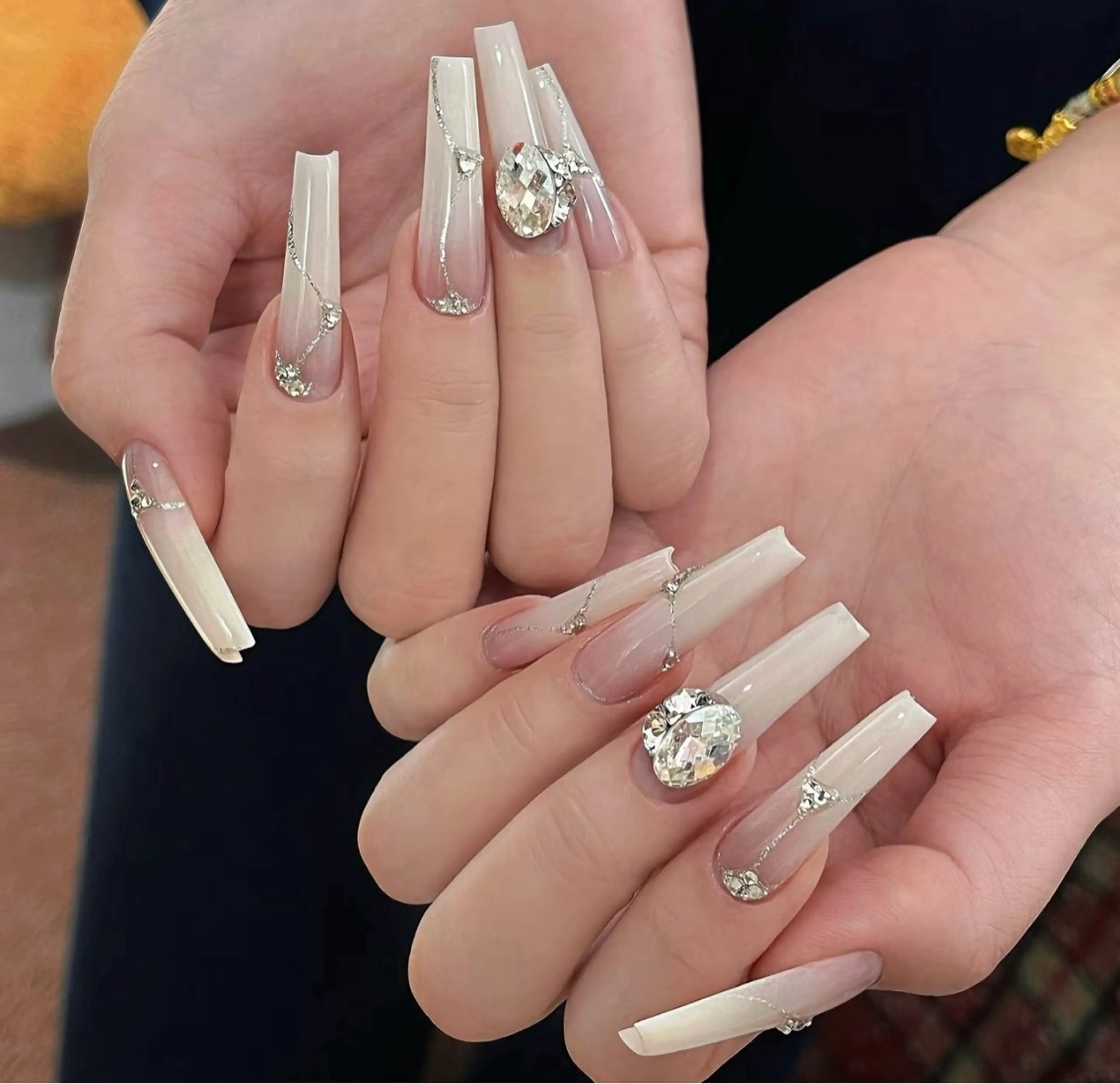 ネイル ハンドネイル D-BEAUTY Nailsalonのネイルデザイン