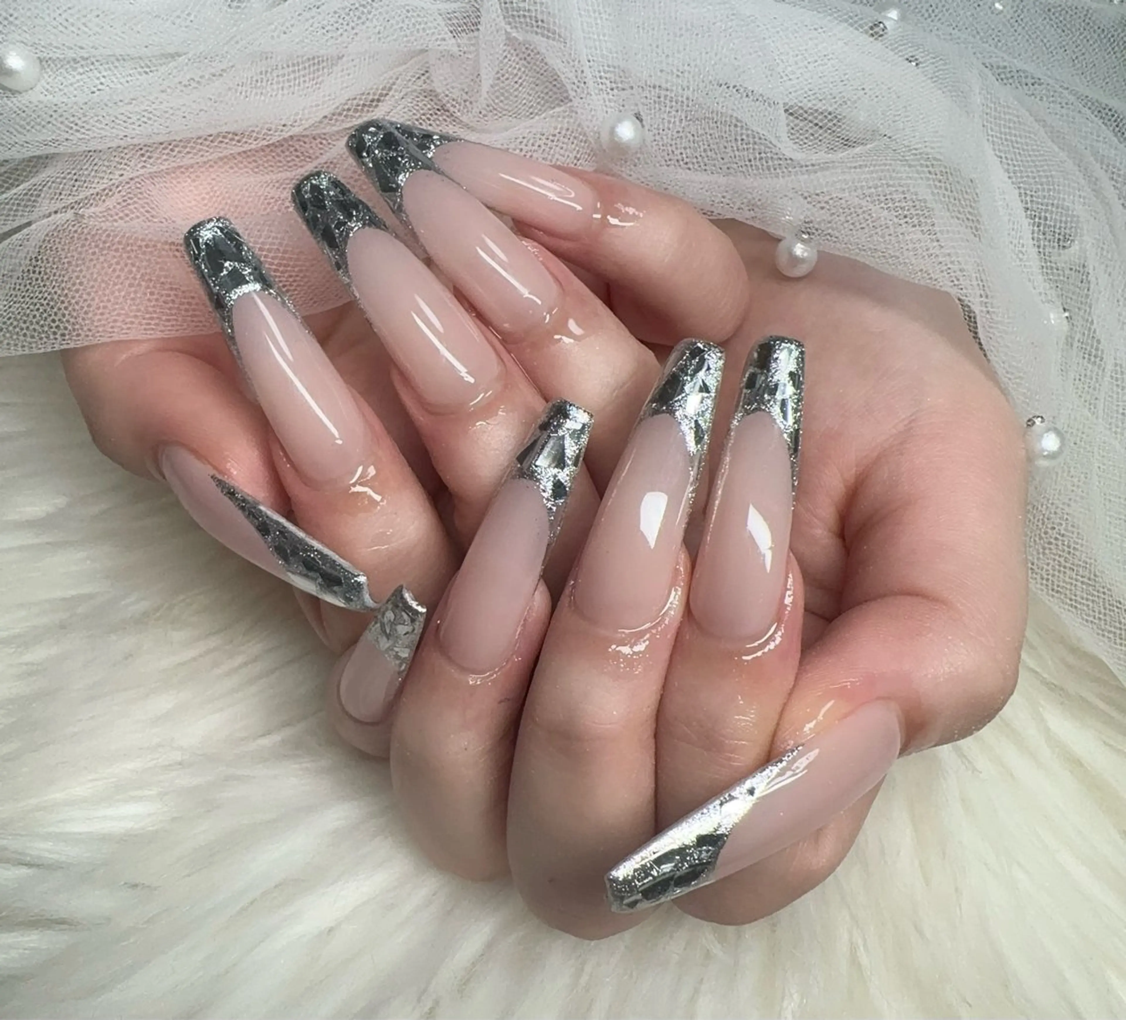 ネイル &ME ネイルサロンのネイルデザイン