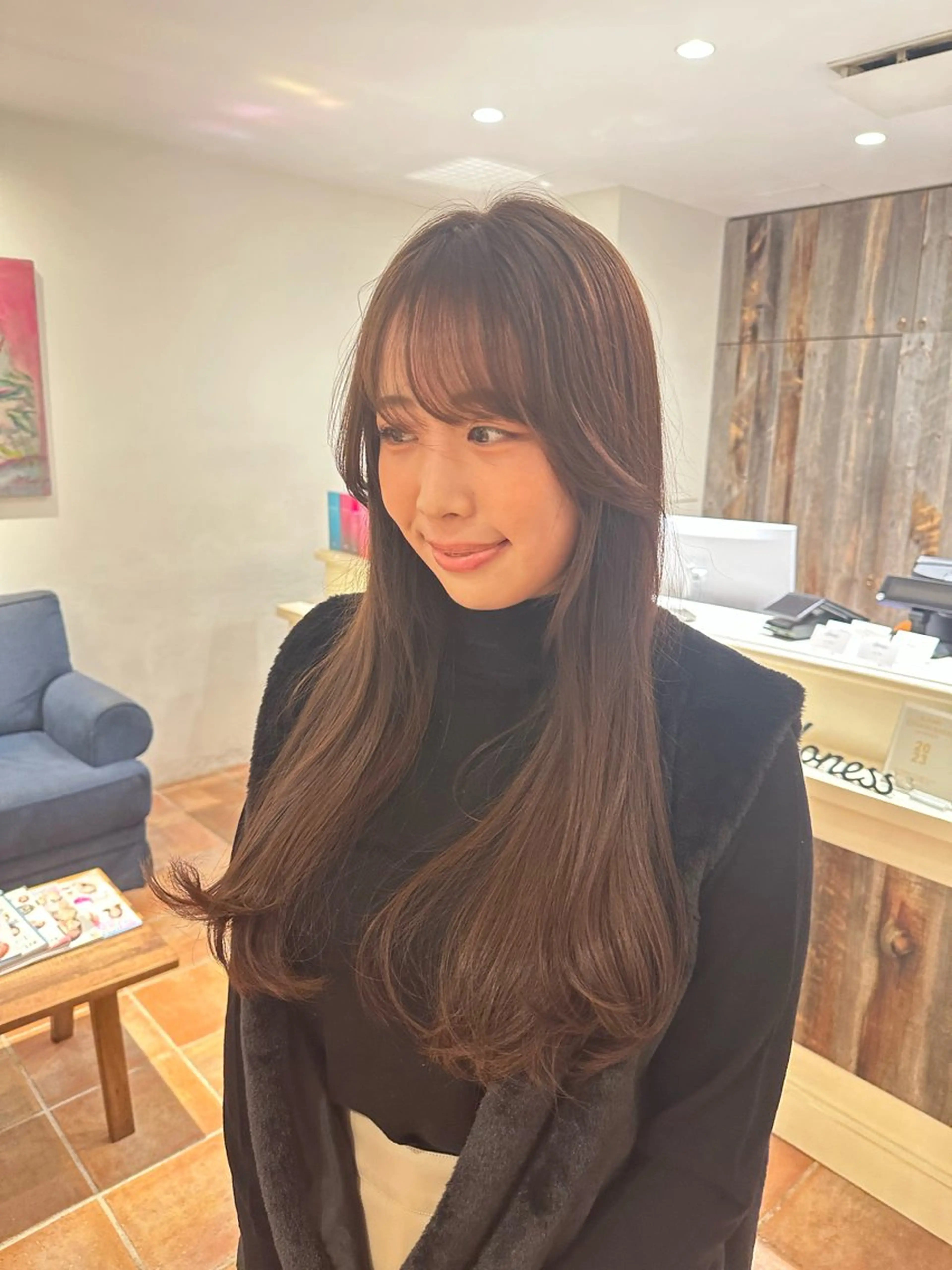 ロング カラー ヘアカラー 縮毛矯正 安丸 結夏のヘアスタイル