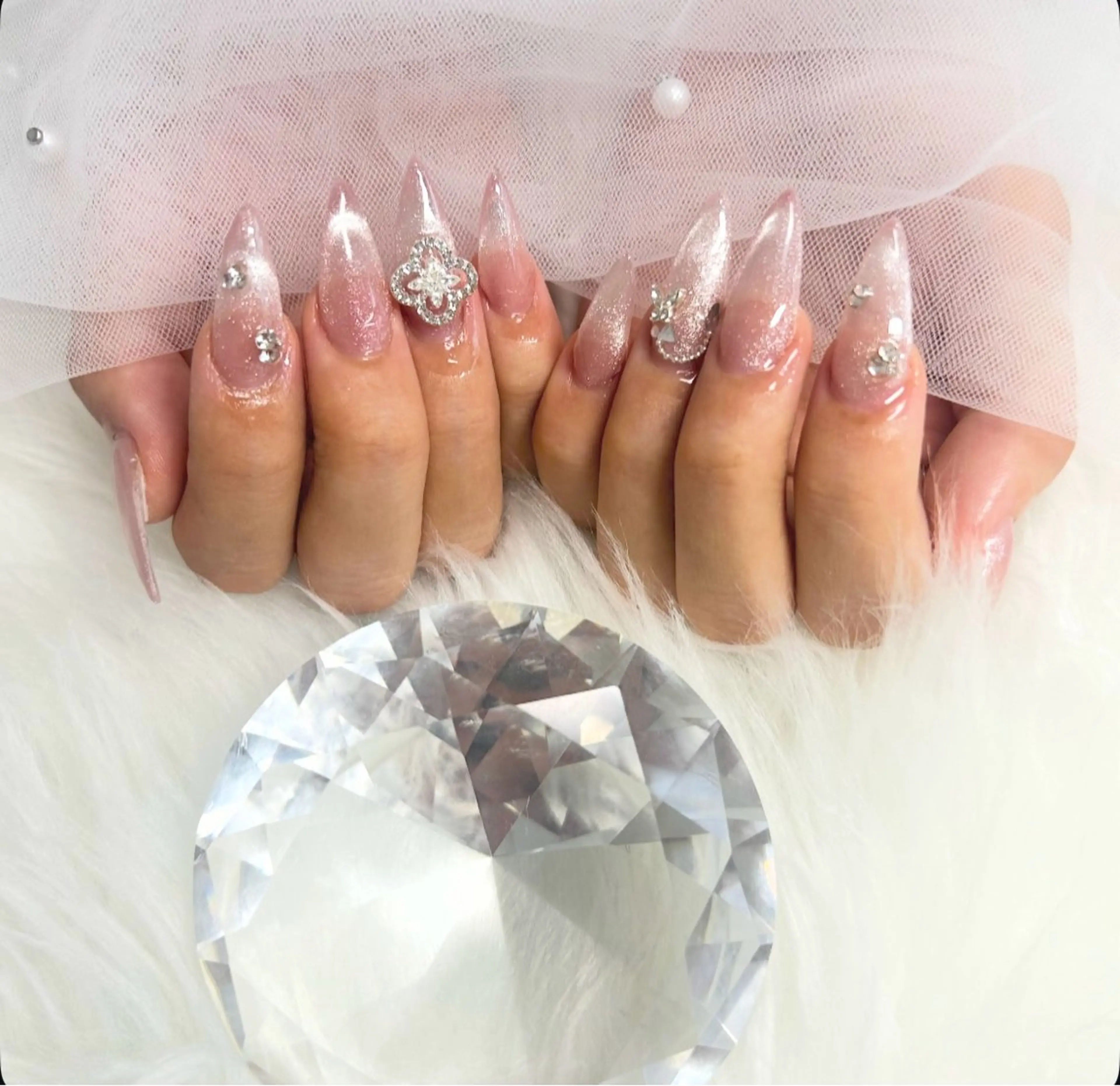 ネイル 持ち込み ワンホンネイル Luxe nail rinaのネイルデザイン