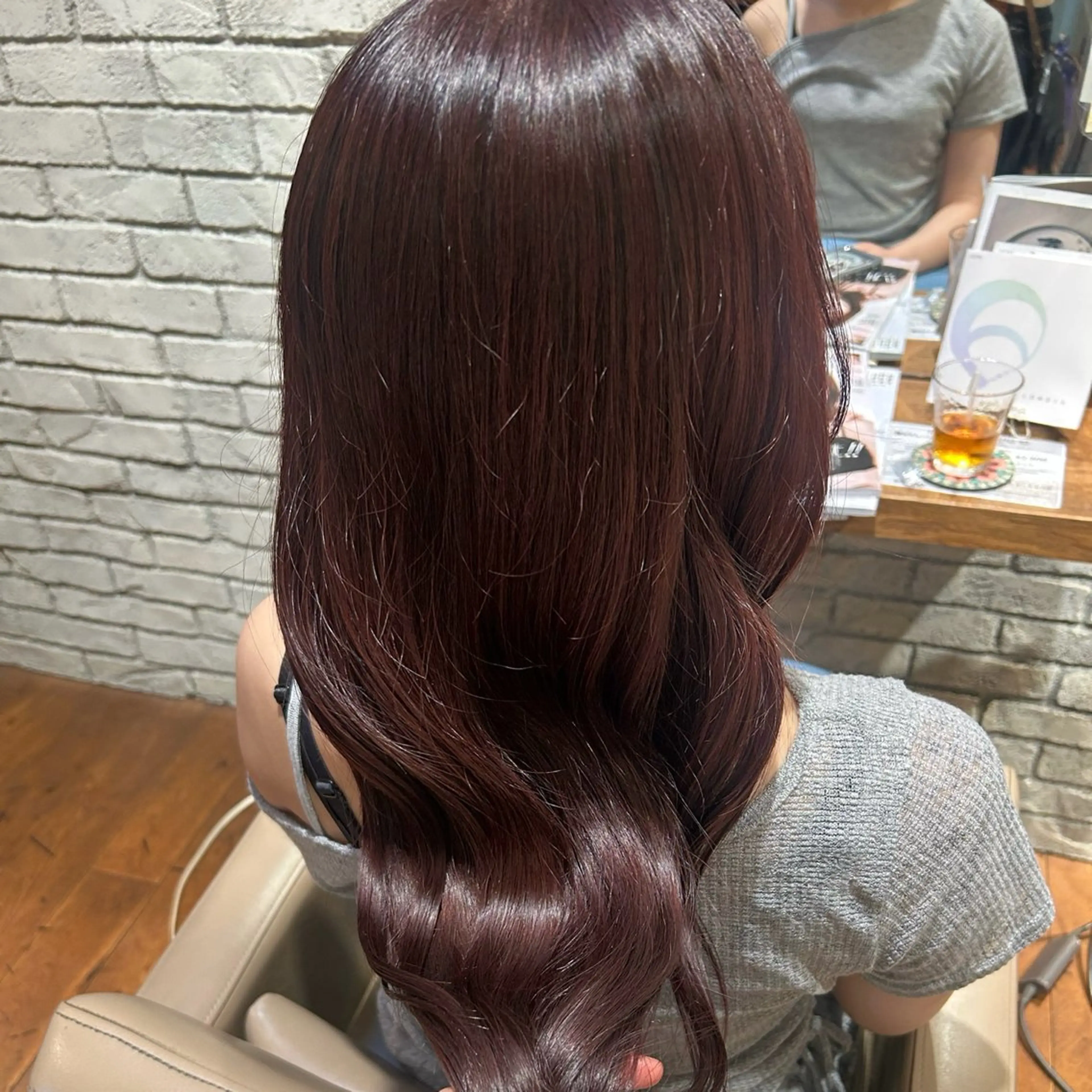 カラー はらだ まおのヘアスタイル