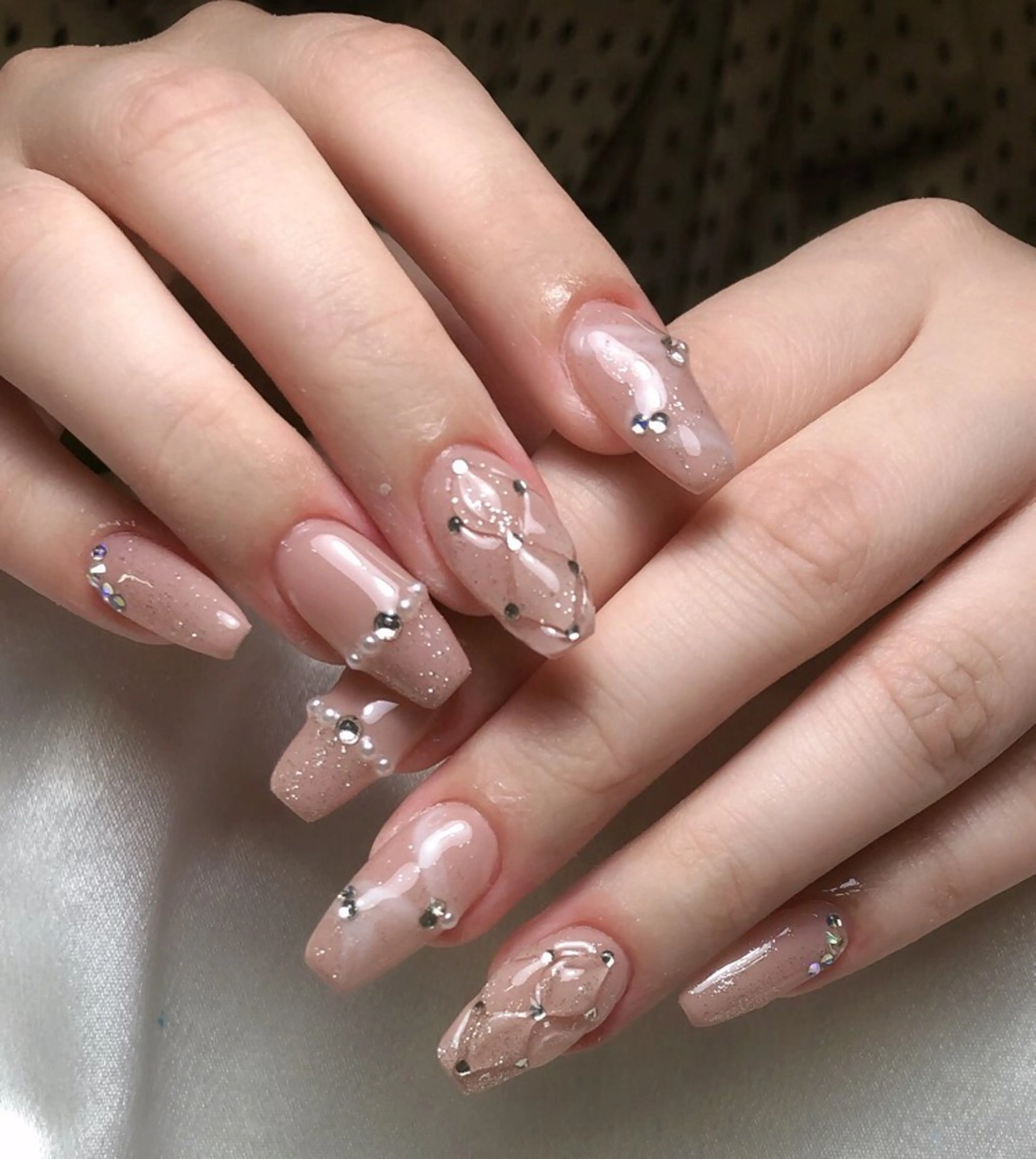 ネイル ハンドネイル LR.ONE ヨウのネイルデザイン