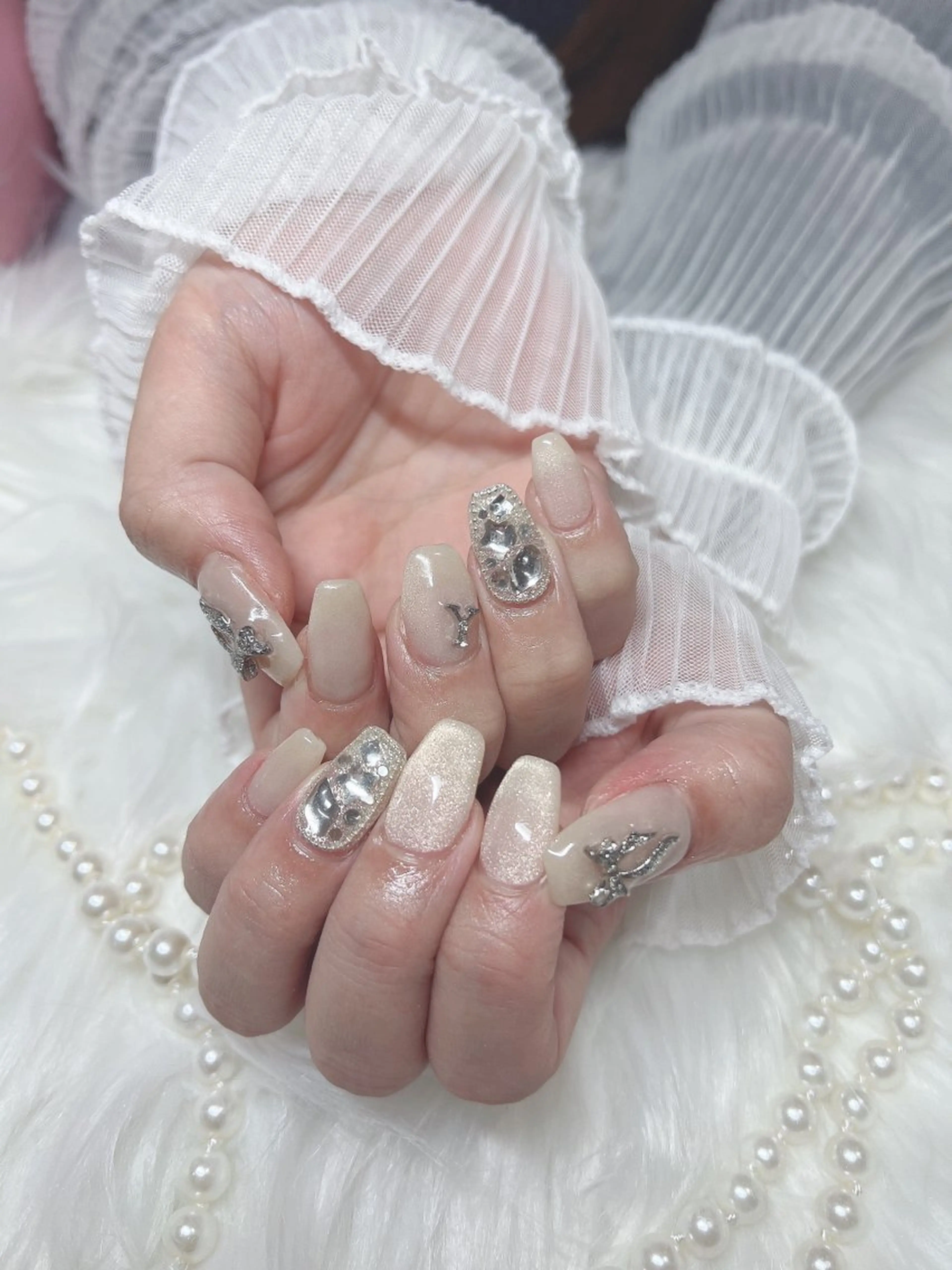 ネイル シンプルネイル ハンドネイル ハンドケア eclana🤍 sarinaのネイルデザイン