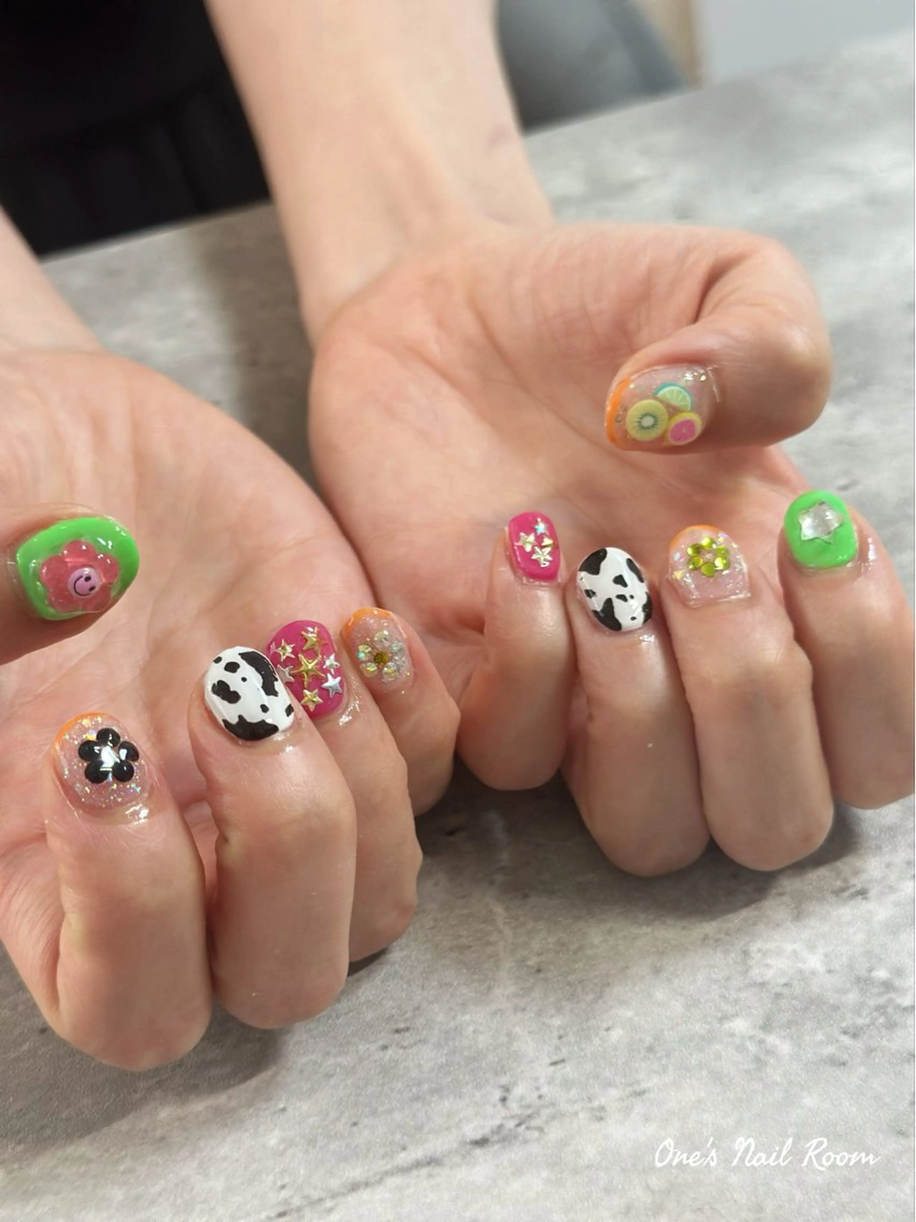 ネイル ハンドネイル One's Nail Roomのネイルデザイン