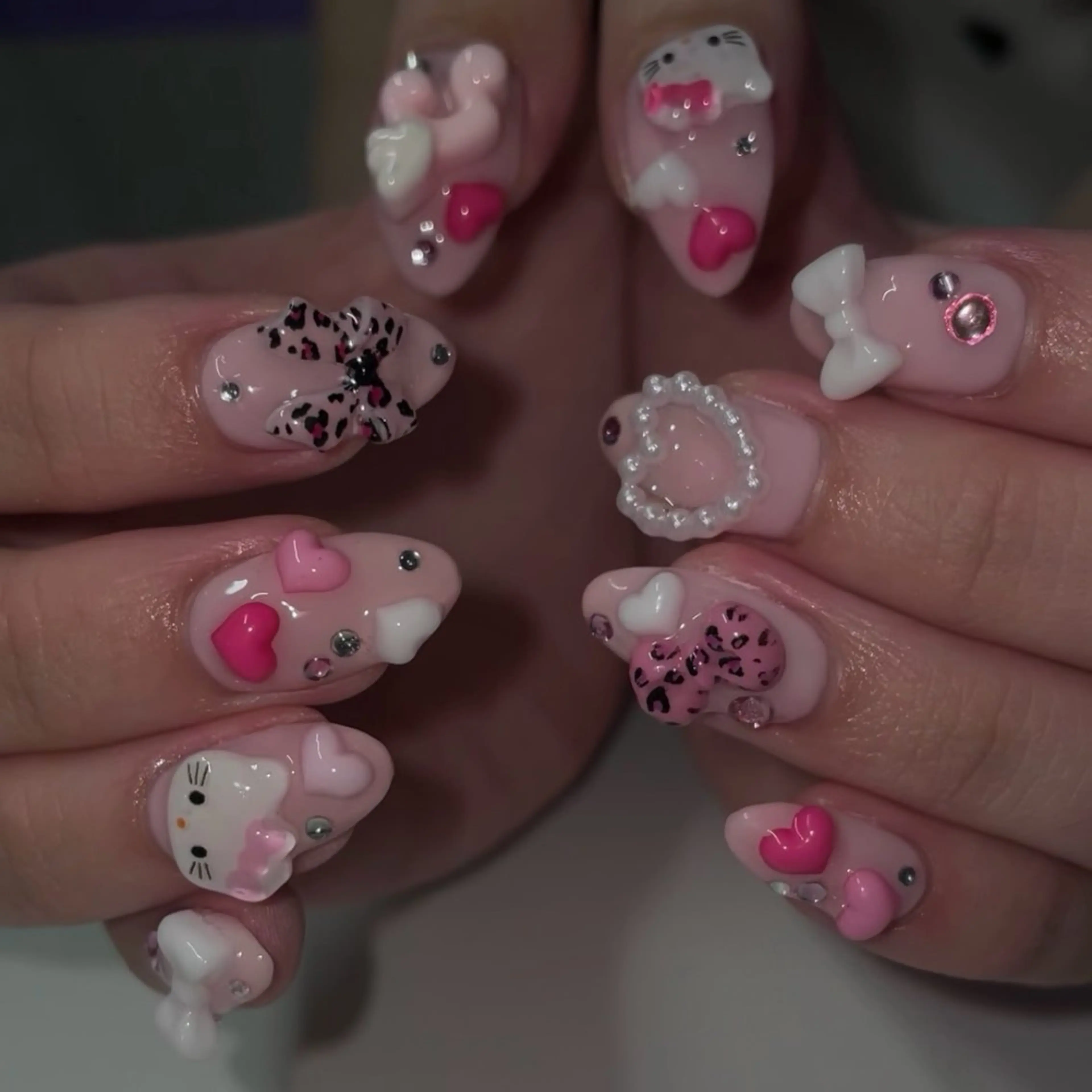 【Jr.施術☘️初回ソフトジェルオフ無料】⟡.·*.one color +パーツ放題⟡.·*.の写真