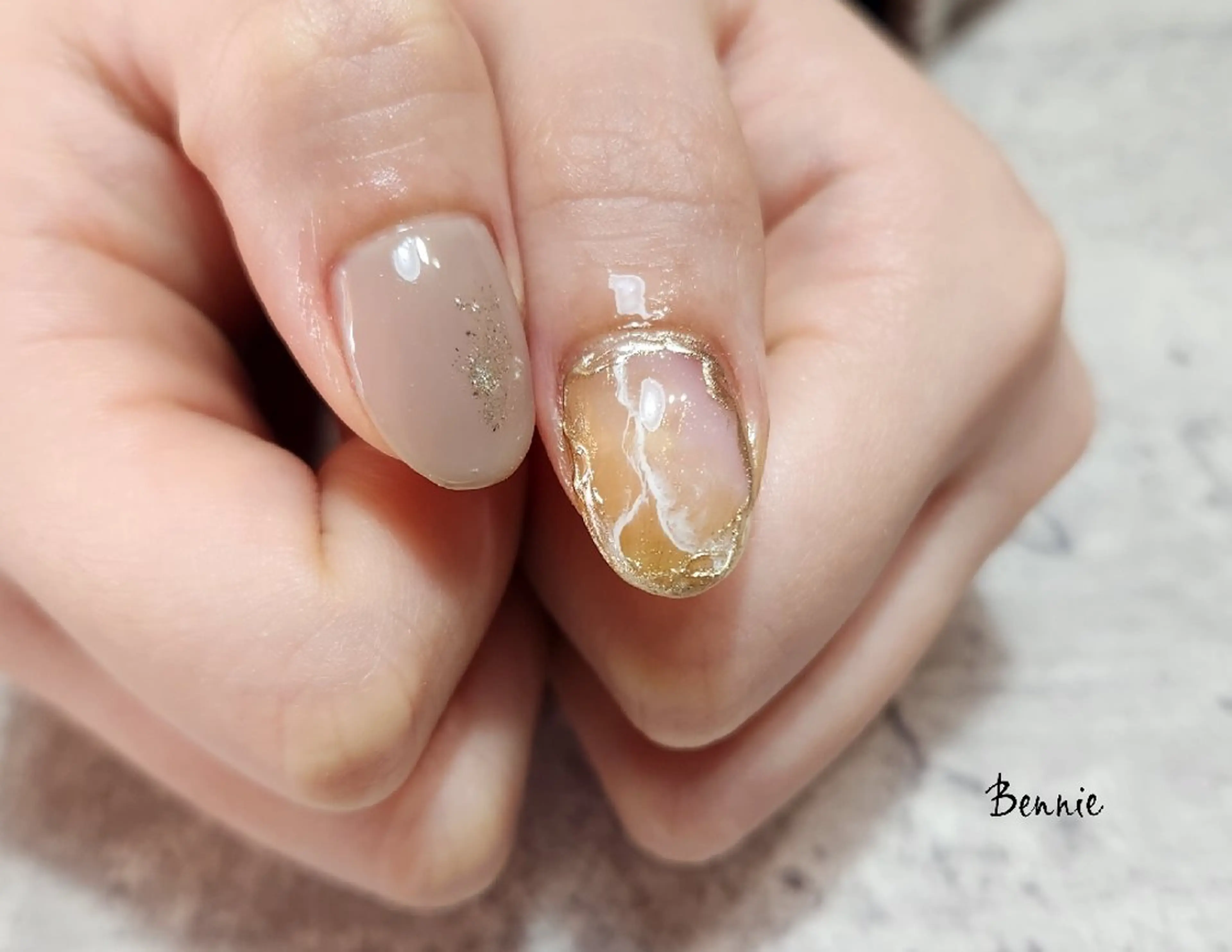ネイル 大理石ネイル(マーブル) ニュアンスネイル   BENNIEのネイルデザイン