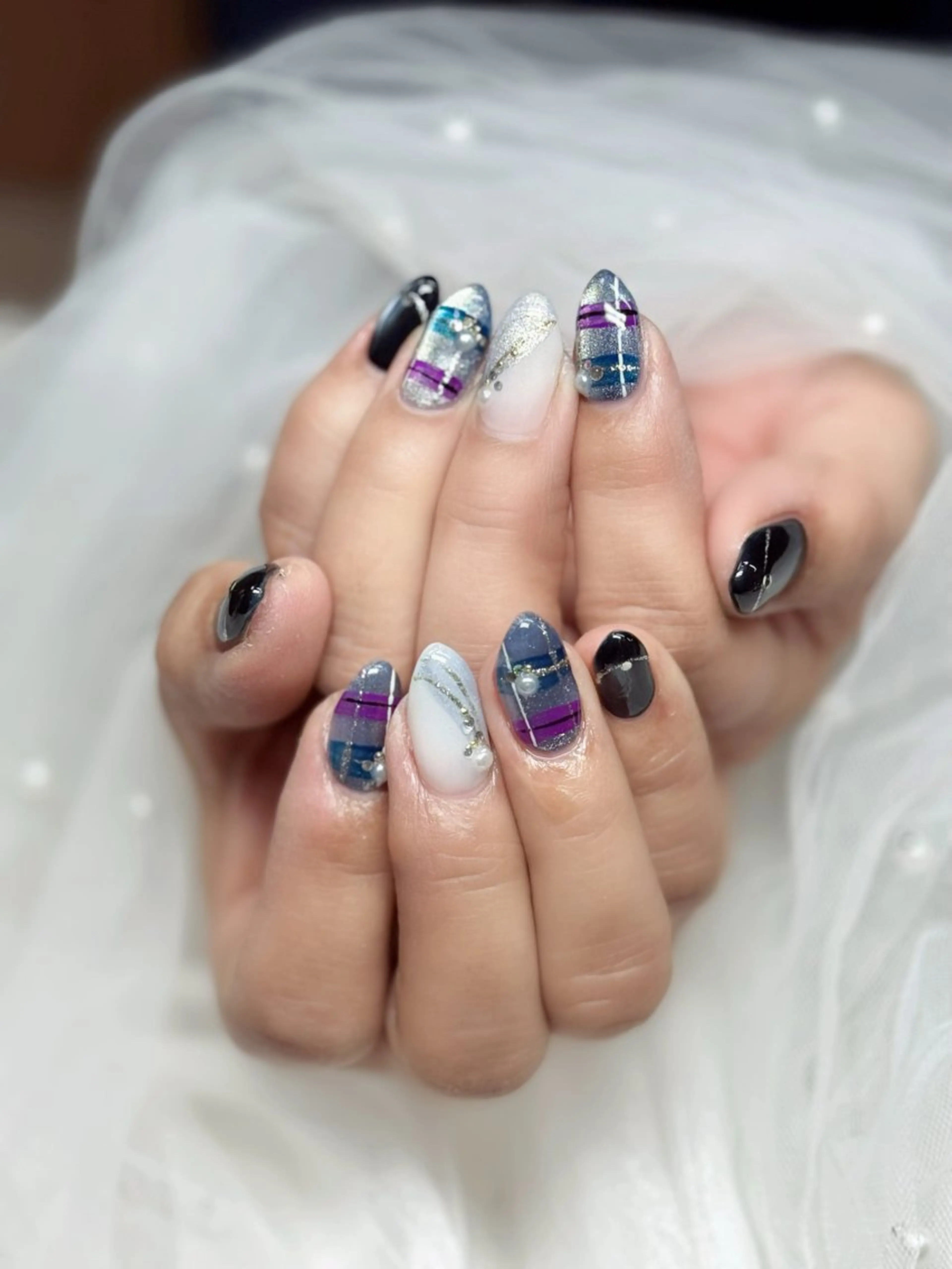 ネイル 高島 夏海のネイルデザイン