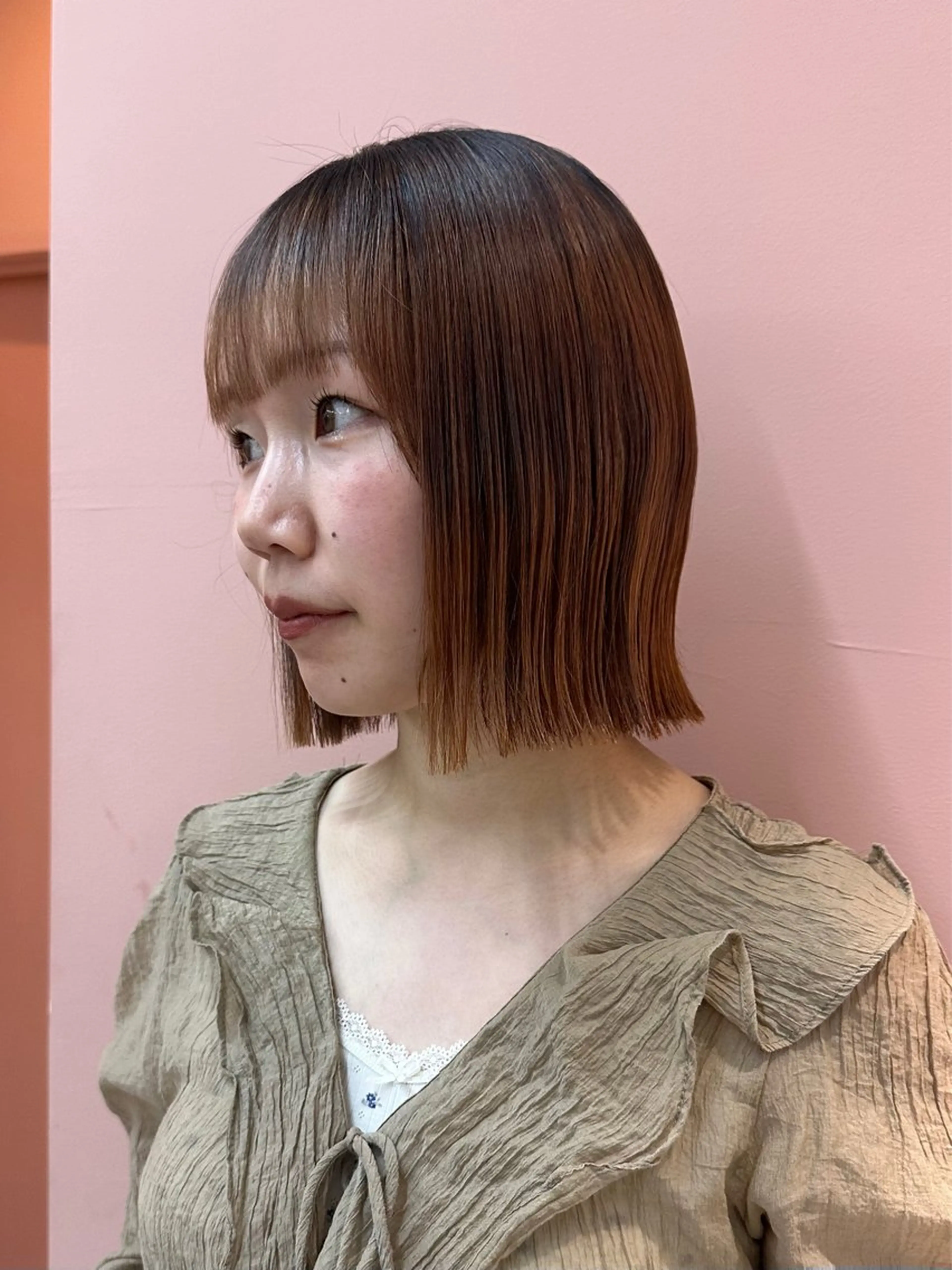 ミディアム ボブ 外ハネヘア 安井 美咲希のヘアスタイル