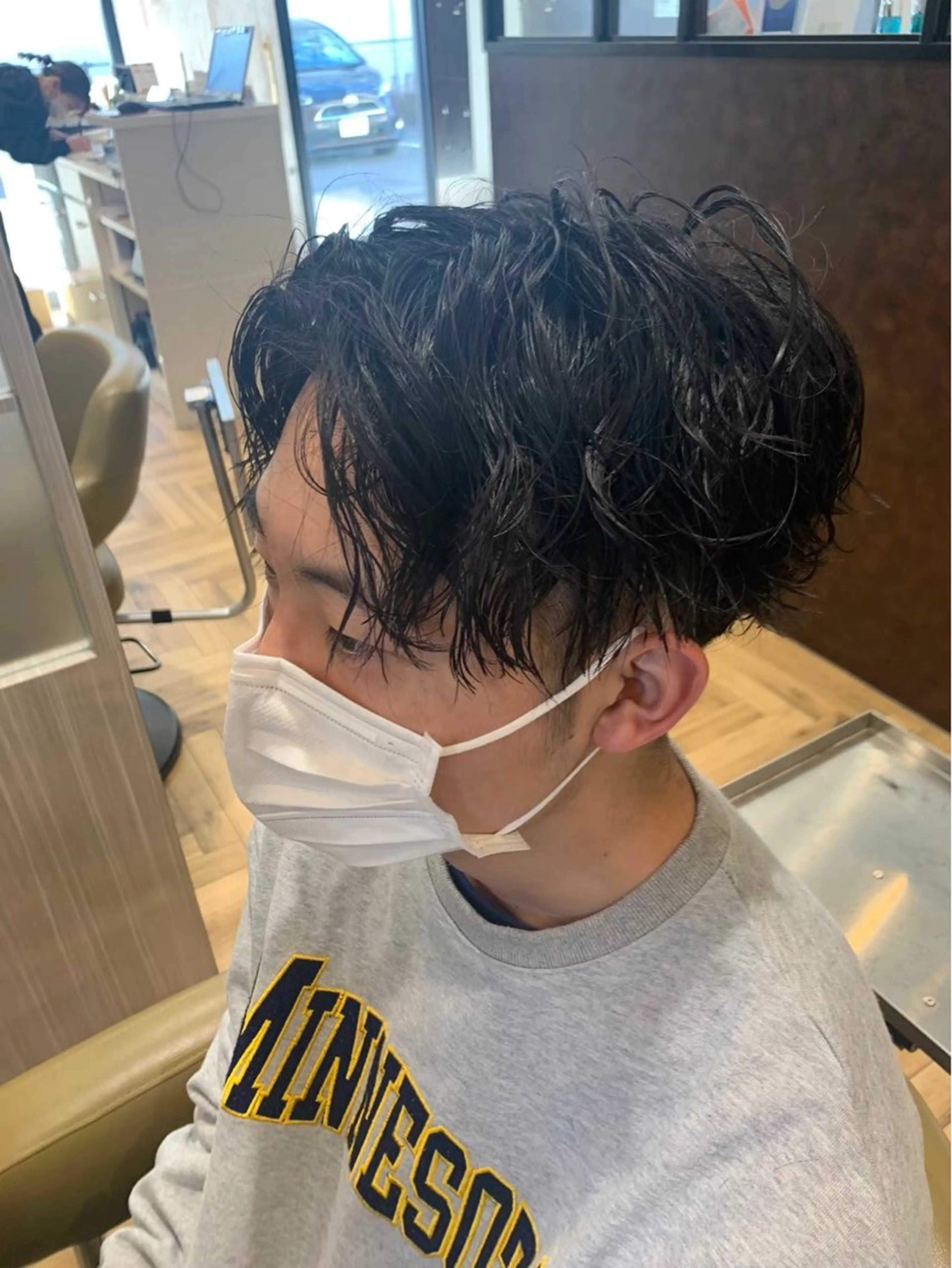 カラー パーマ メンズ メンズパーマ カット 深井 さやのヘアスタイル