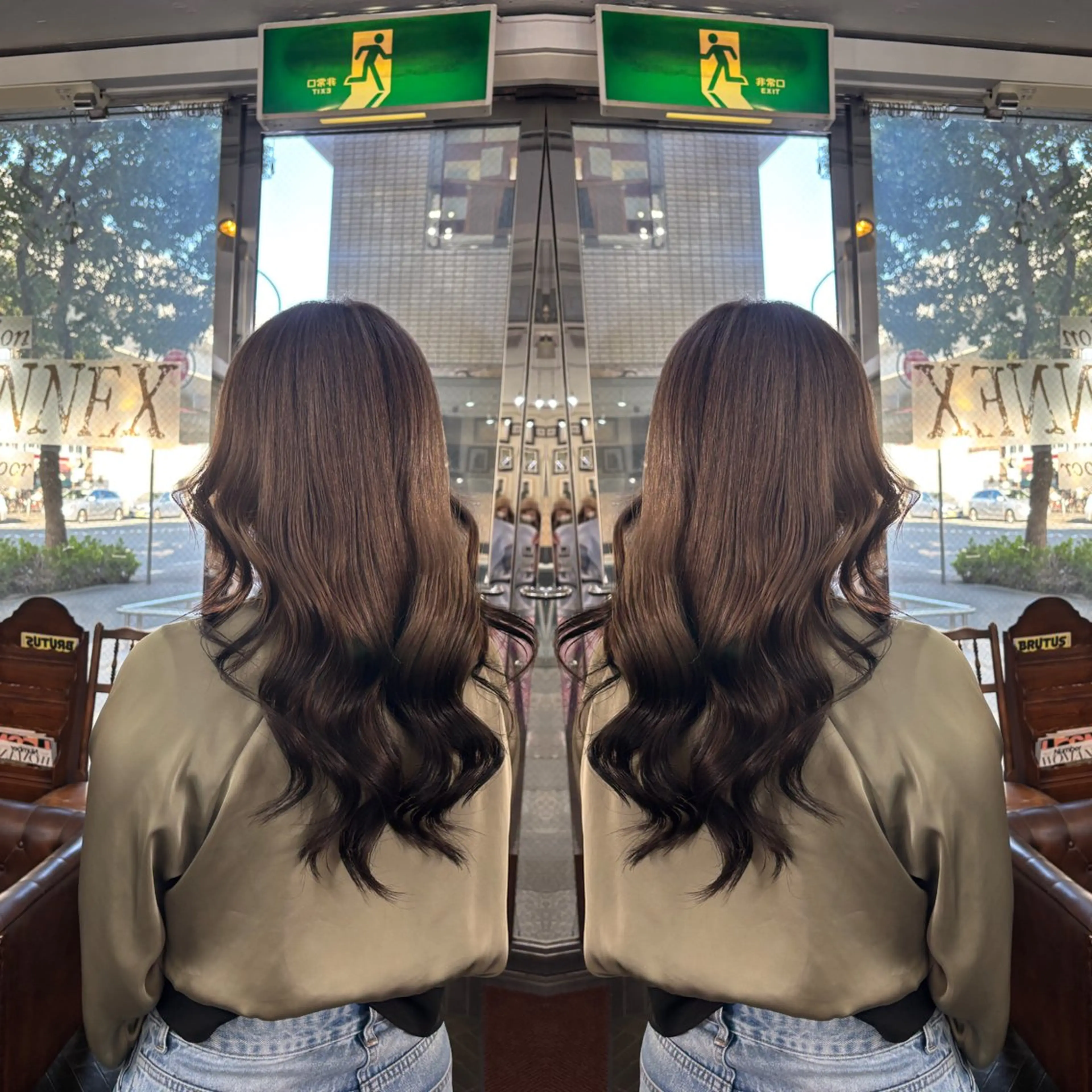 ロング カラー カット ヘアカラー トリートメント 💎ハイトーン/艶 カラー モエカ💎のヘアスタイル