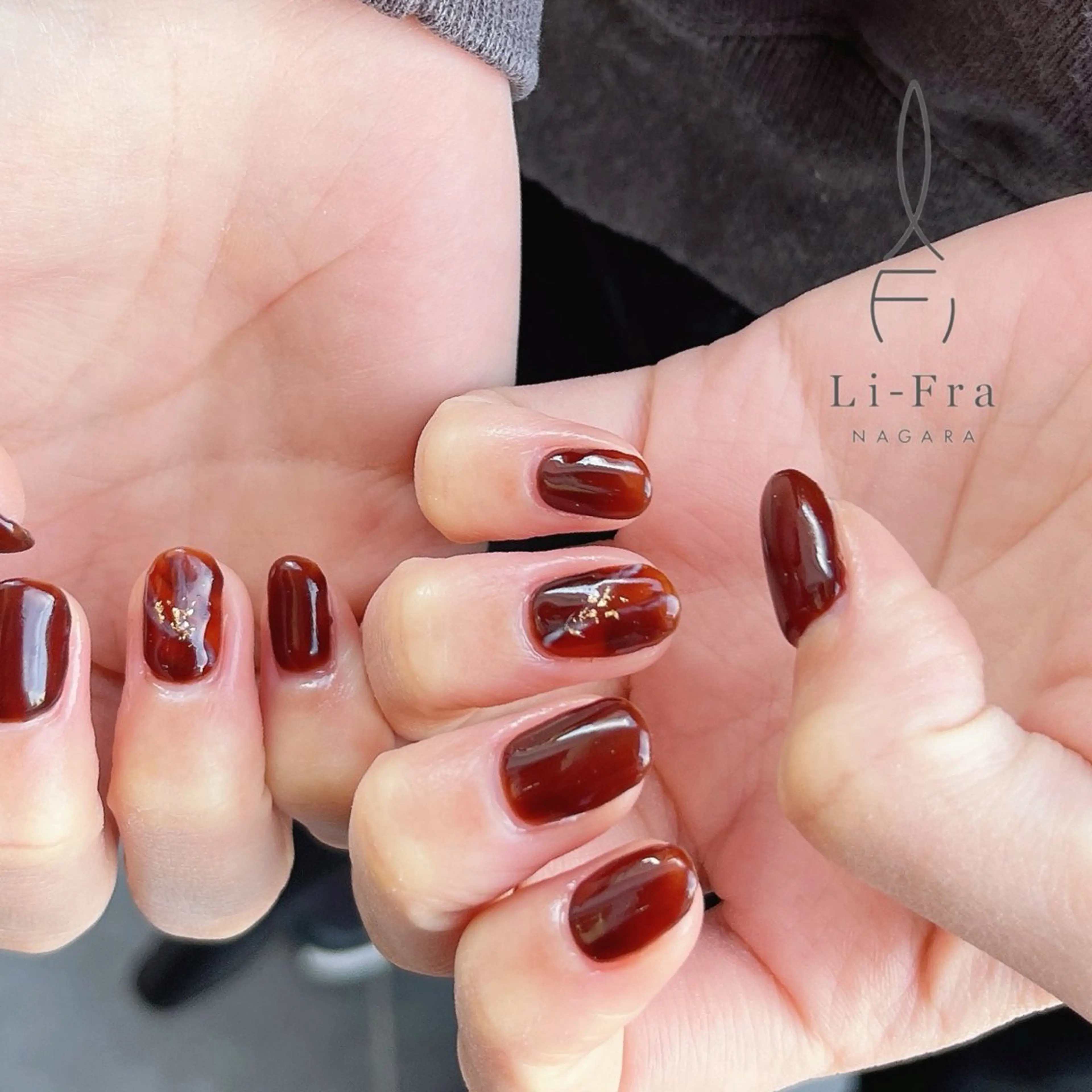 ネイル べっ甲ネイル Li-Fra JINNOのネイルデザイン
