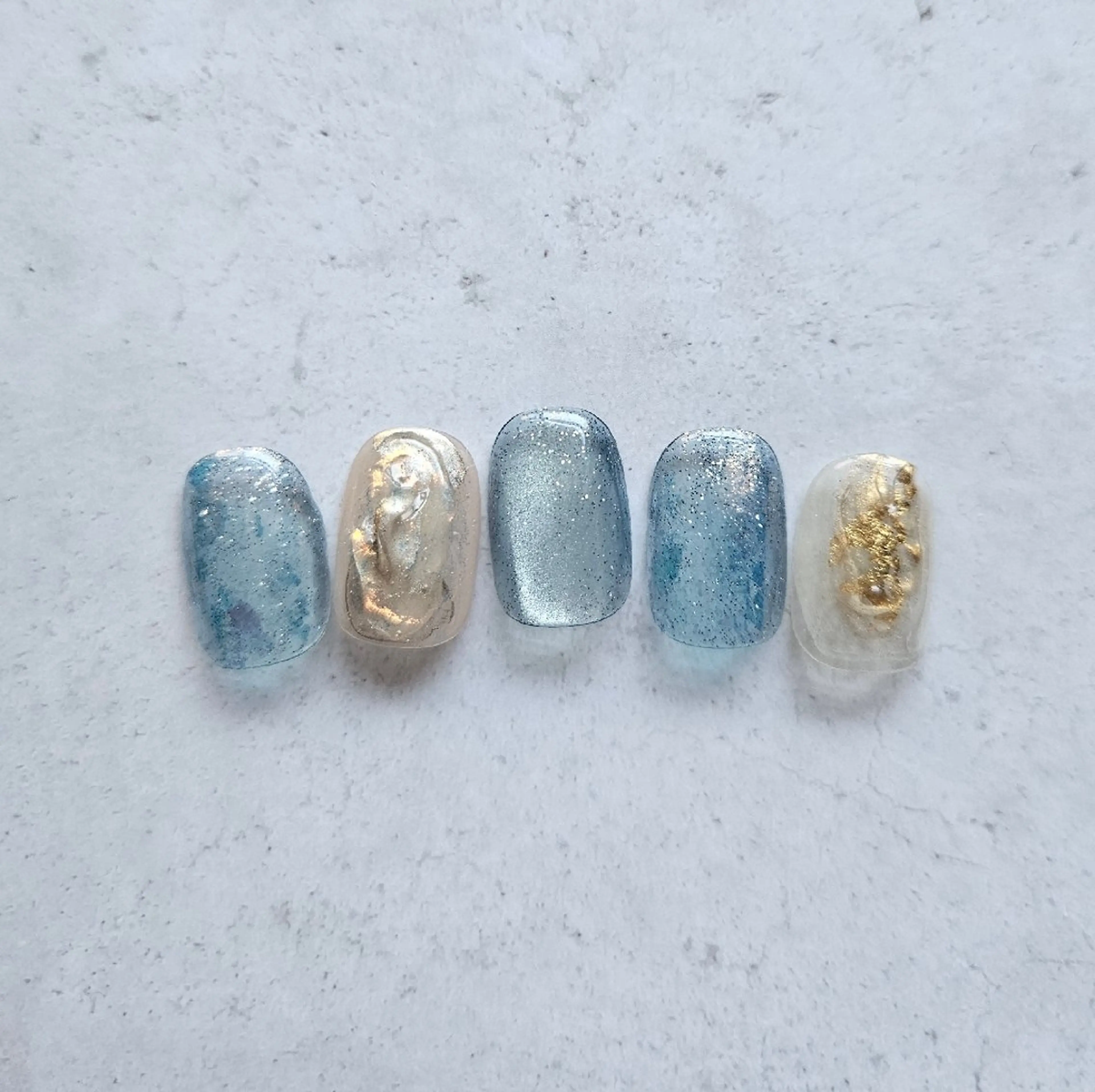 ネイル マグネットネイル 夏ネイル ハンドネイル Nailsalon manoのネイルデザイン