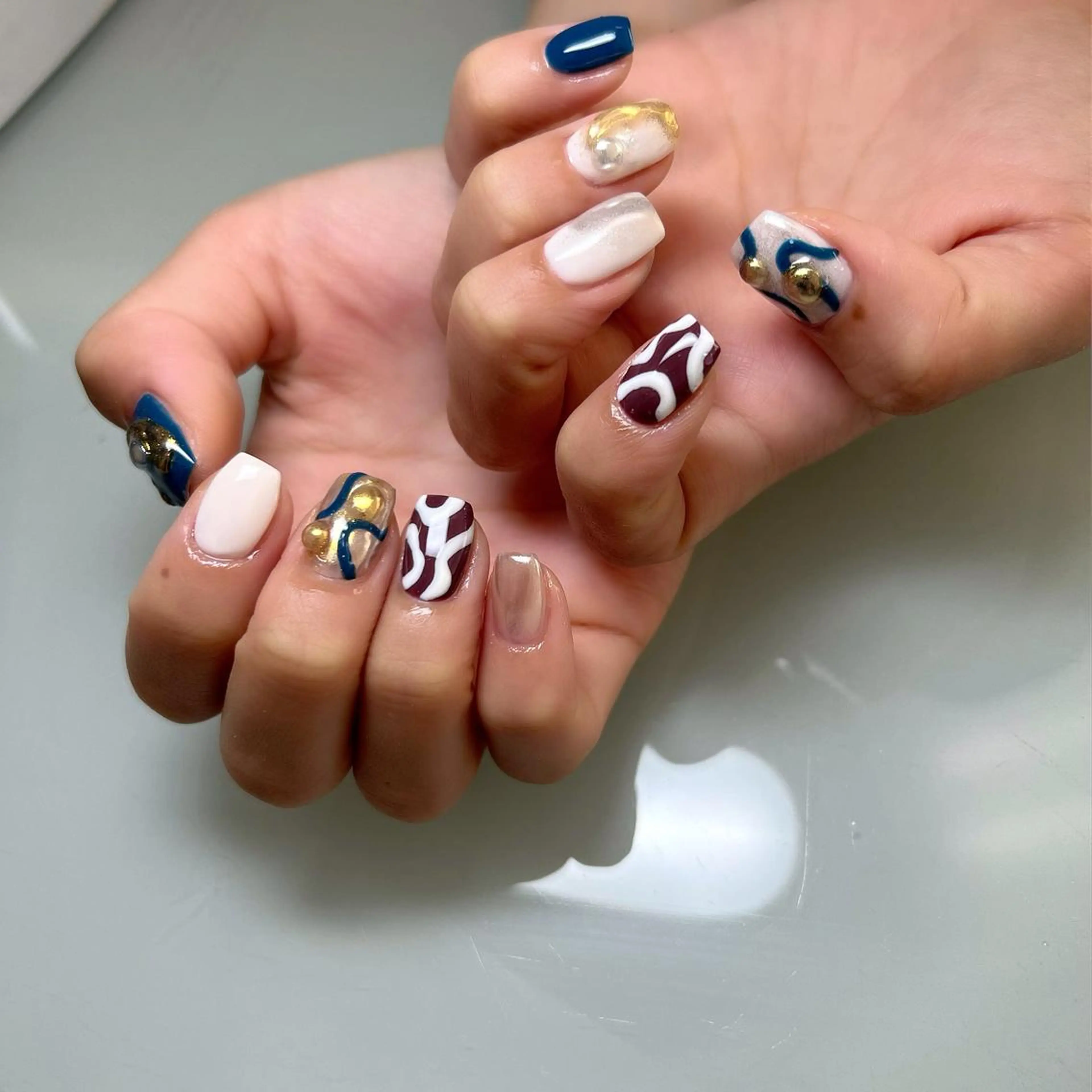 ネイル maison dari (メゾン ダリ )所属・高橋 ユカのネイルデザイン