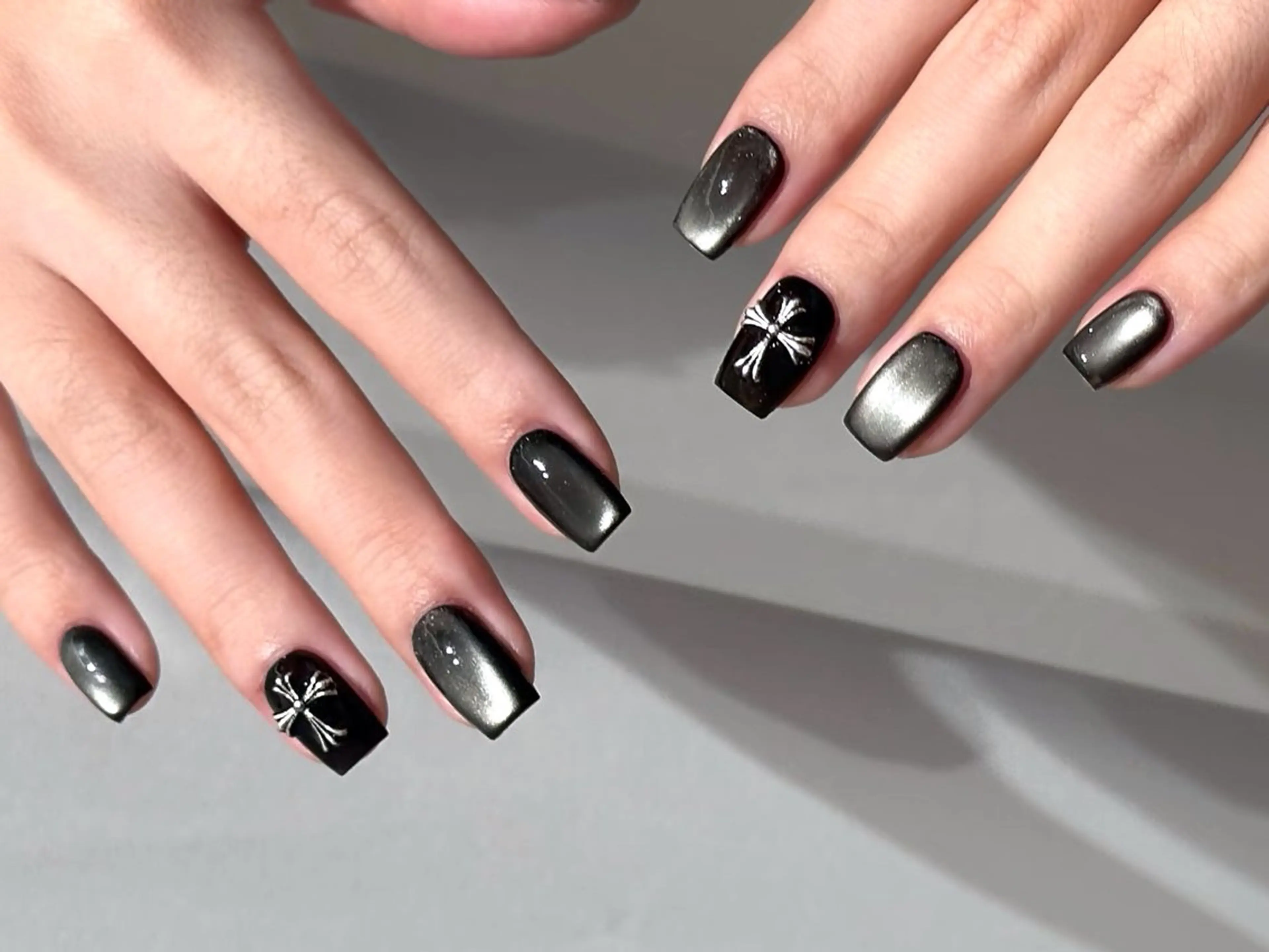 ネイル ハンドネイル ハンドケア DarkHoney 池袋店のネイルデザイン