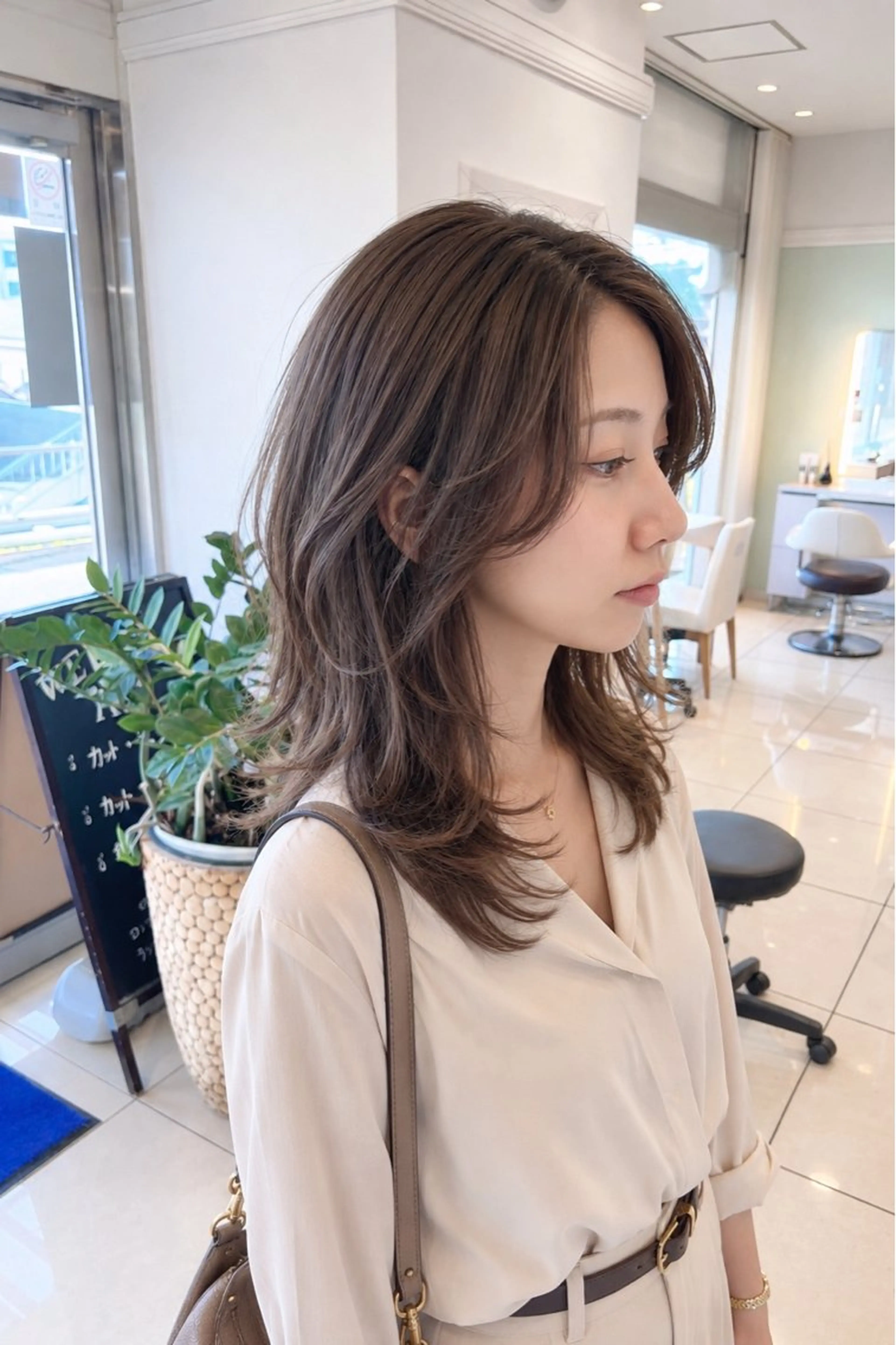 セミロング カラー カット ヘアカラー 金子 直樹のヘアスタイル