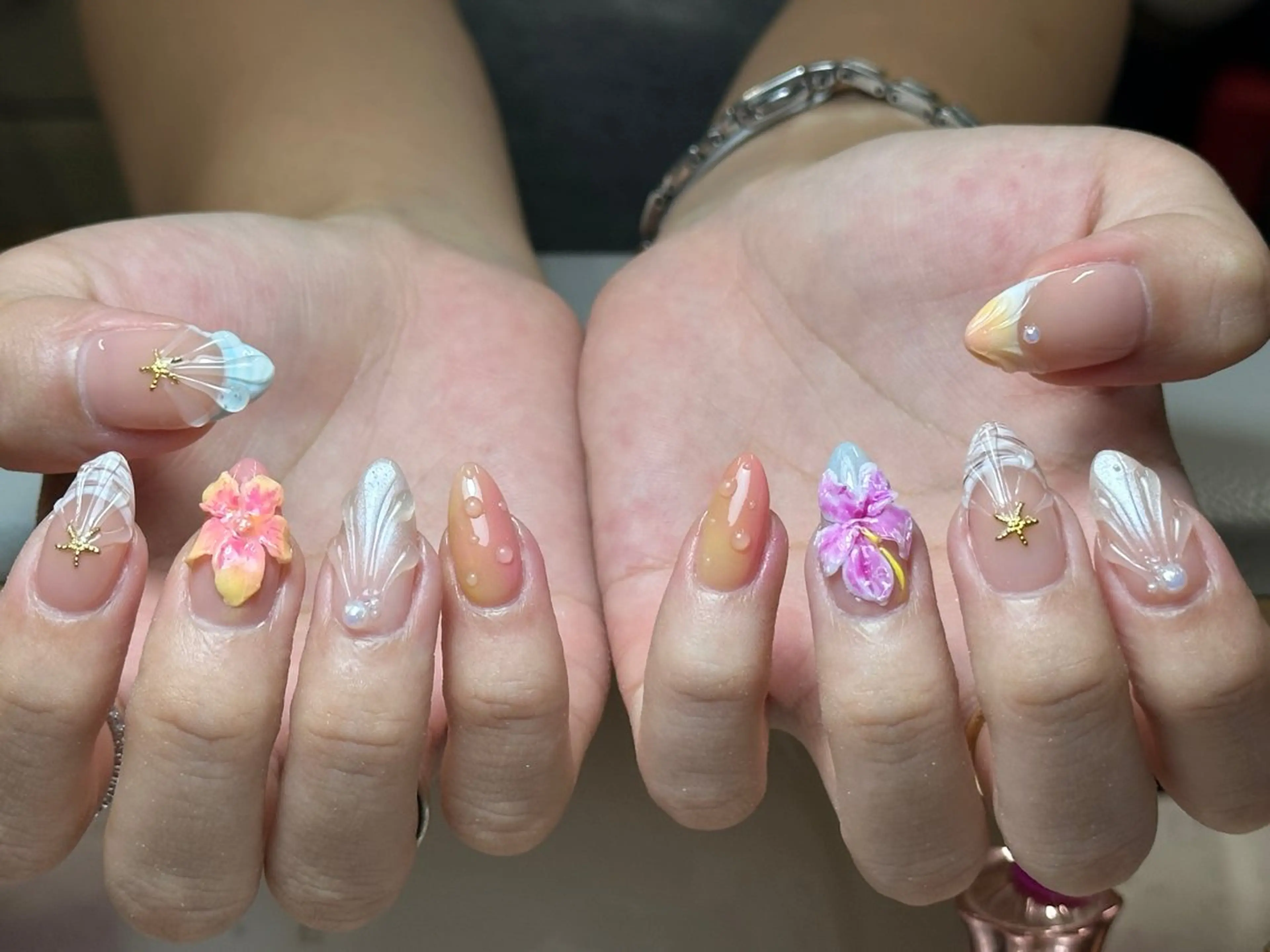 ネイル Eveネイル チップスカルプ専門店のネイルデザイン