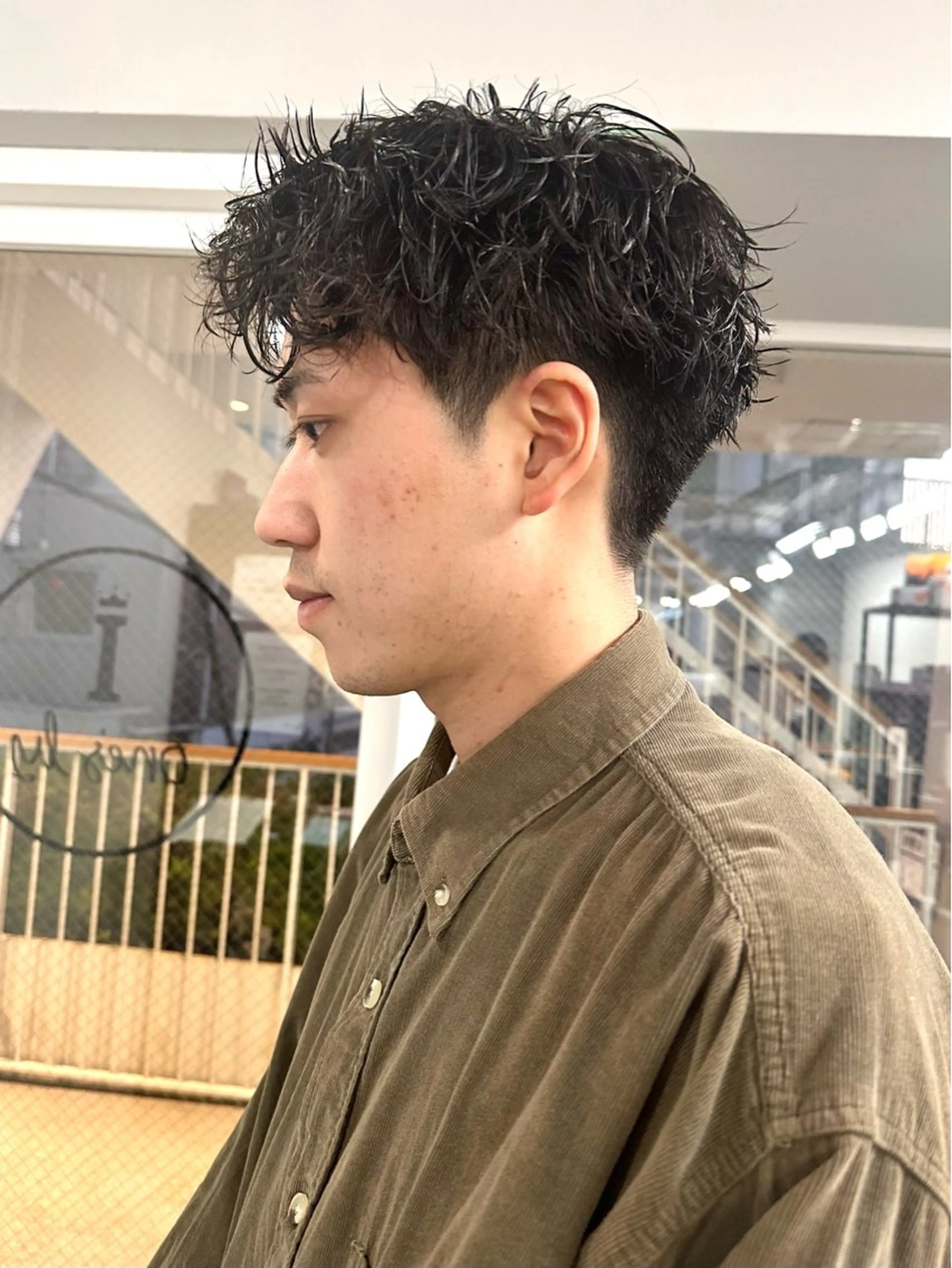 ショート パーマ メンズ カット パーマ トリートメント メンズ似合わせ🪞 副店長 kotoriのヘアスタイル