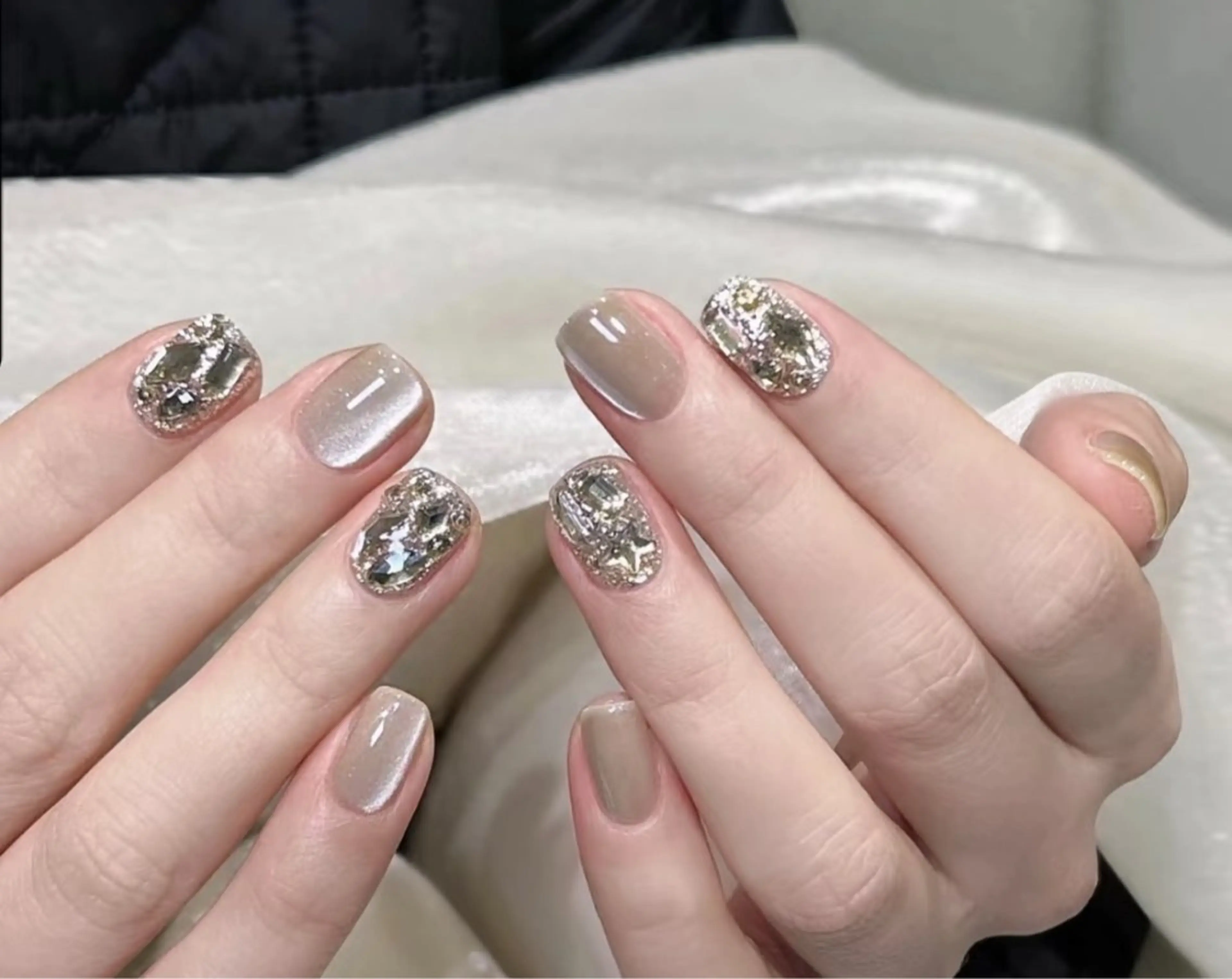 ネイル アートネイル オーロラネイル チークネイル フレンチネイル ガラスフレンチ ハンドネイル 🎀🎀YooLi Nail Salonのネイルデザイン