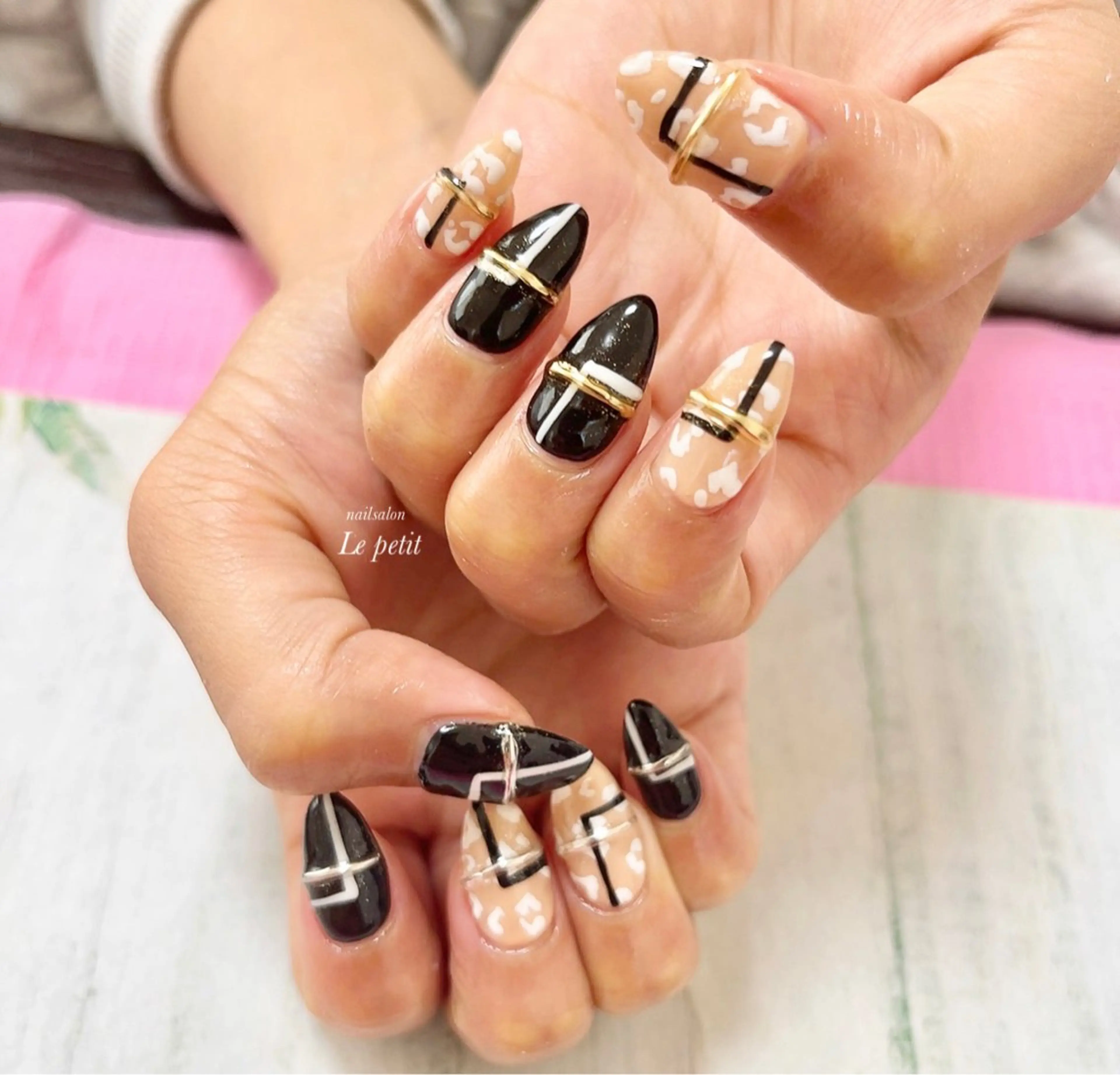 ネイル 石野 広佳のネイルデザイン