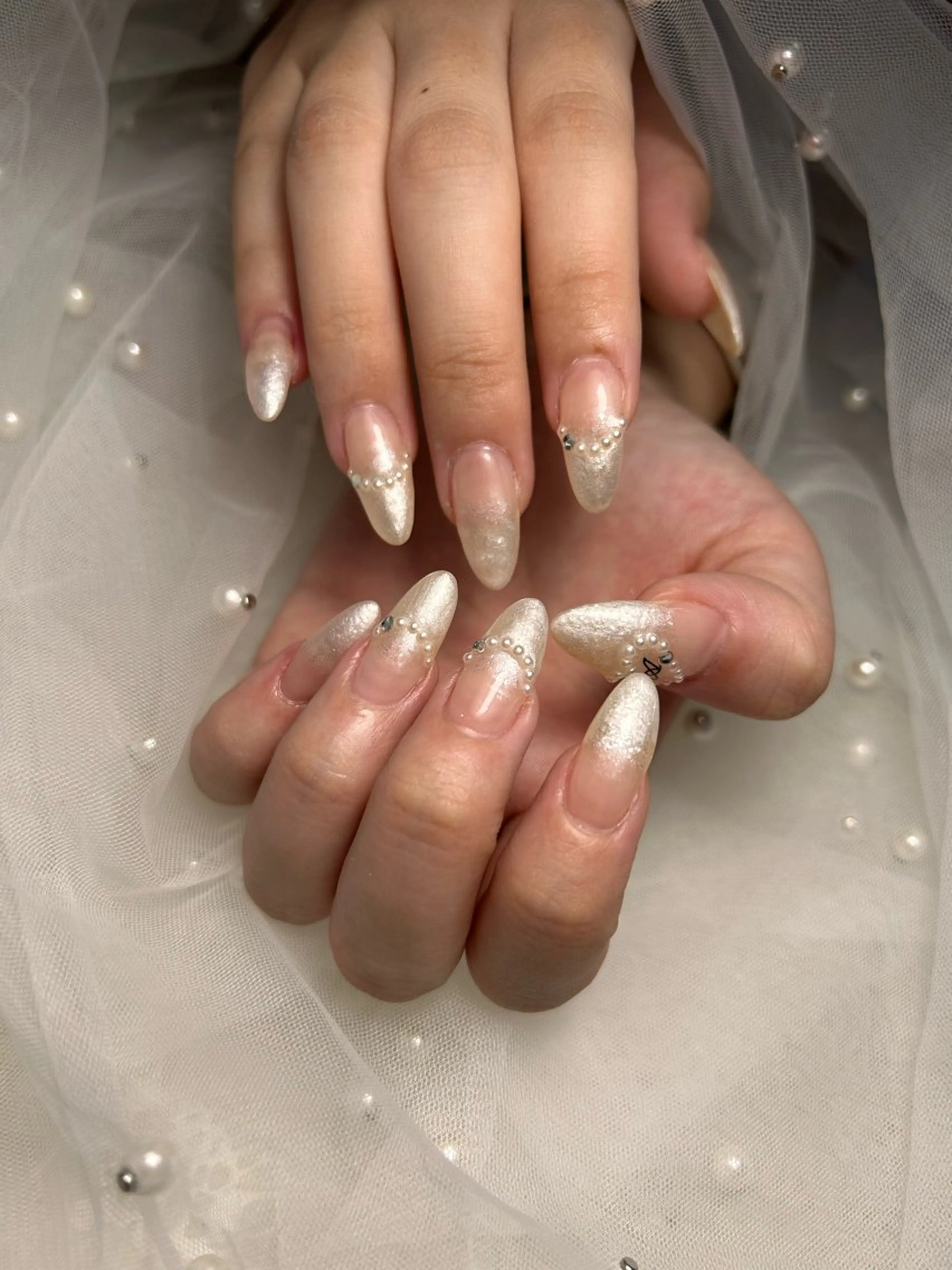 ネイル ハンドネイル フットネイル ✴︎ Delightのネイルデザイン