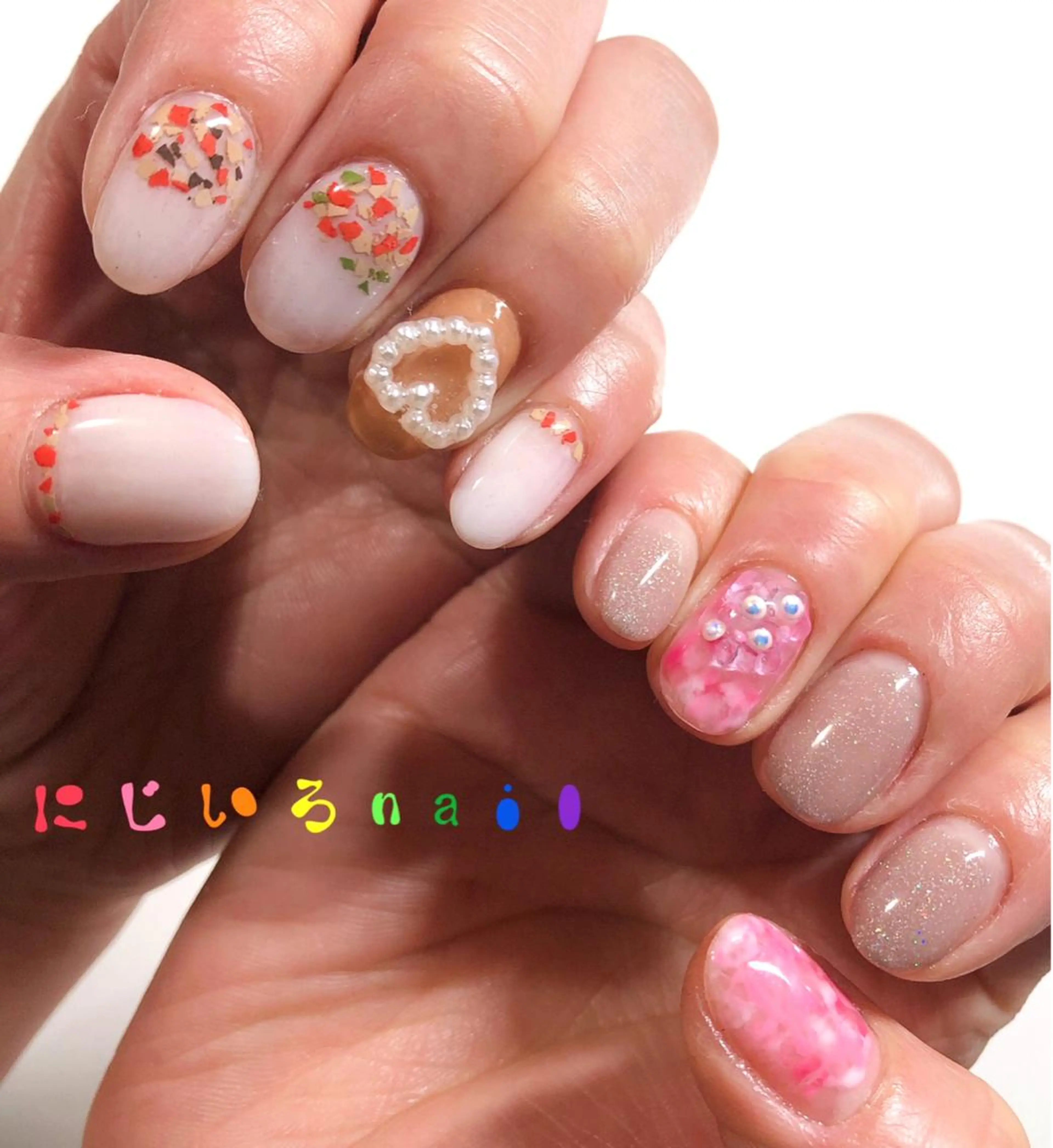ネイル にじいろ nailのネイルデザイン