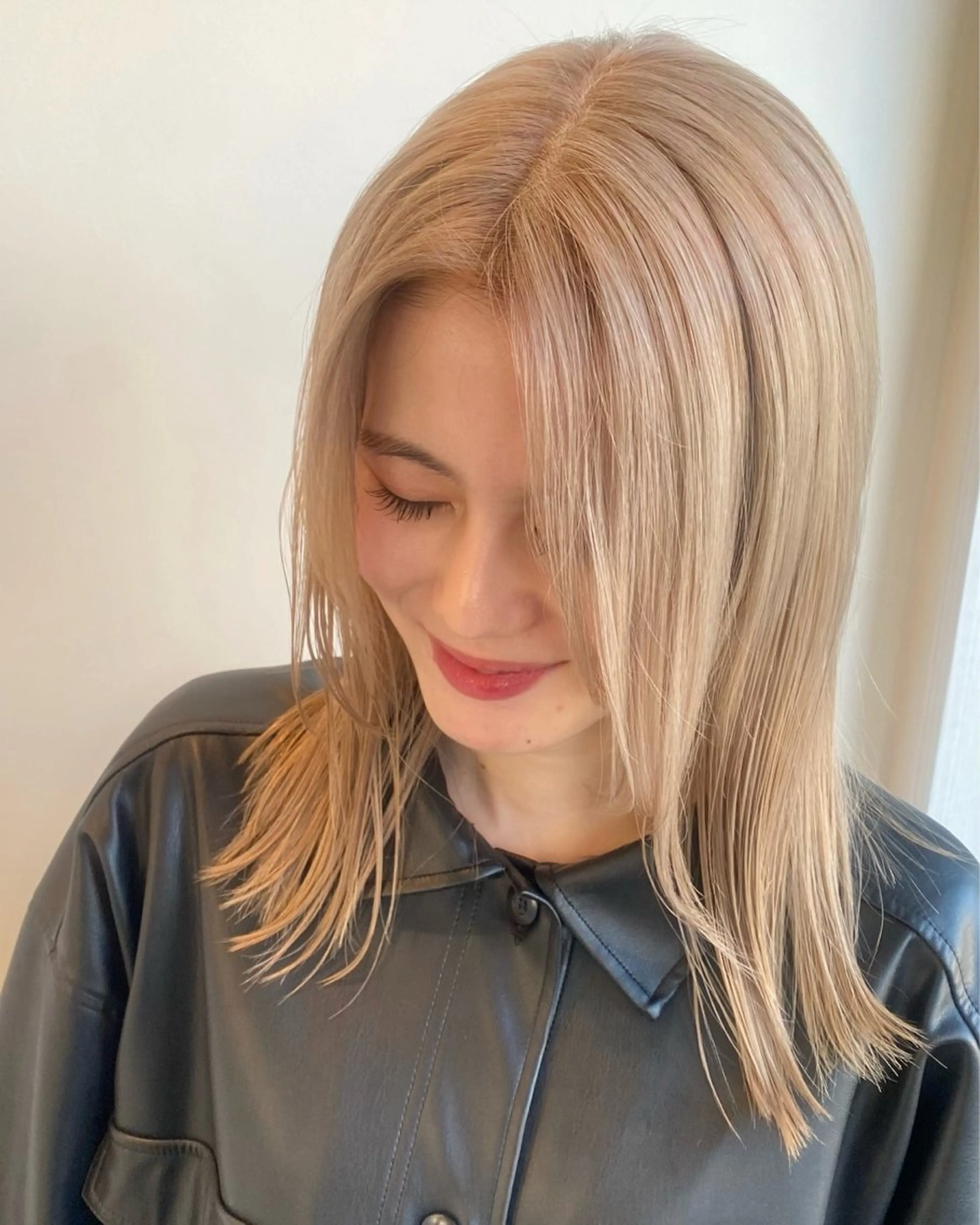 セミロング aimee 北垣 愛夏のヘアスタイル