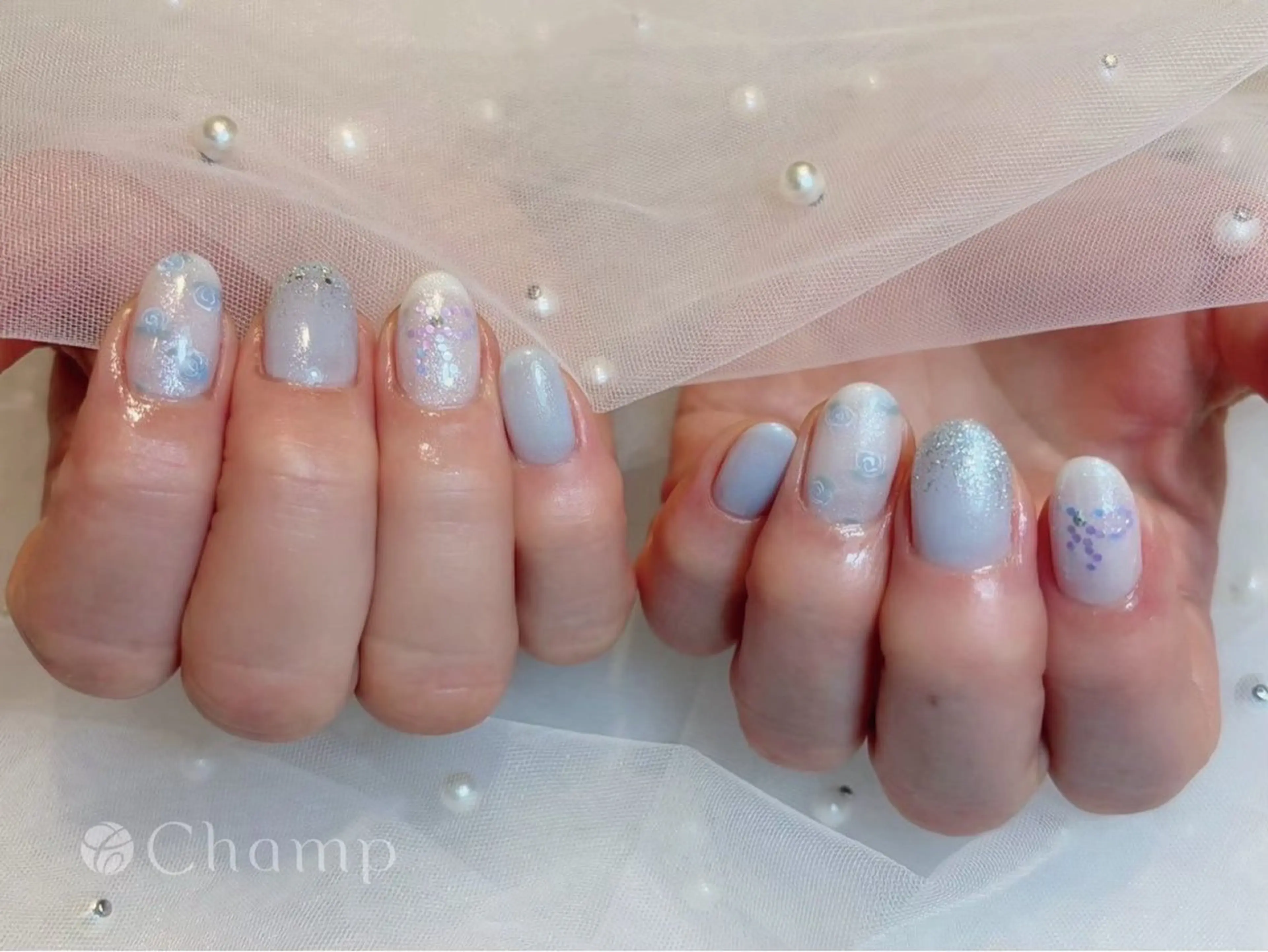 ネイル ブルー 氷ネイル・うるうるネイル ラメ(グリッター) ハンドネイル Champ瓢箪山店 つかもとのネイルデザイン
